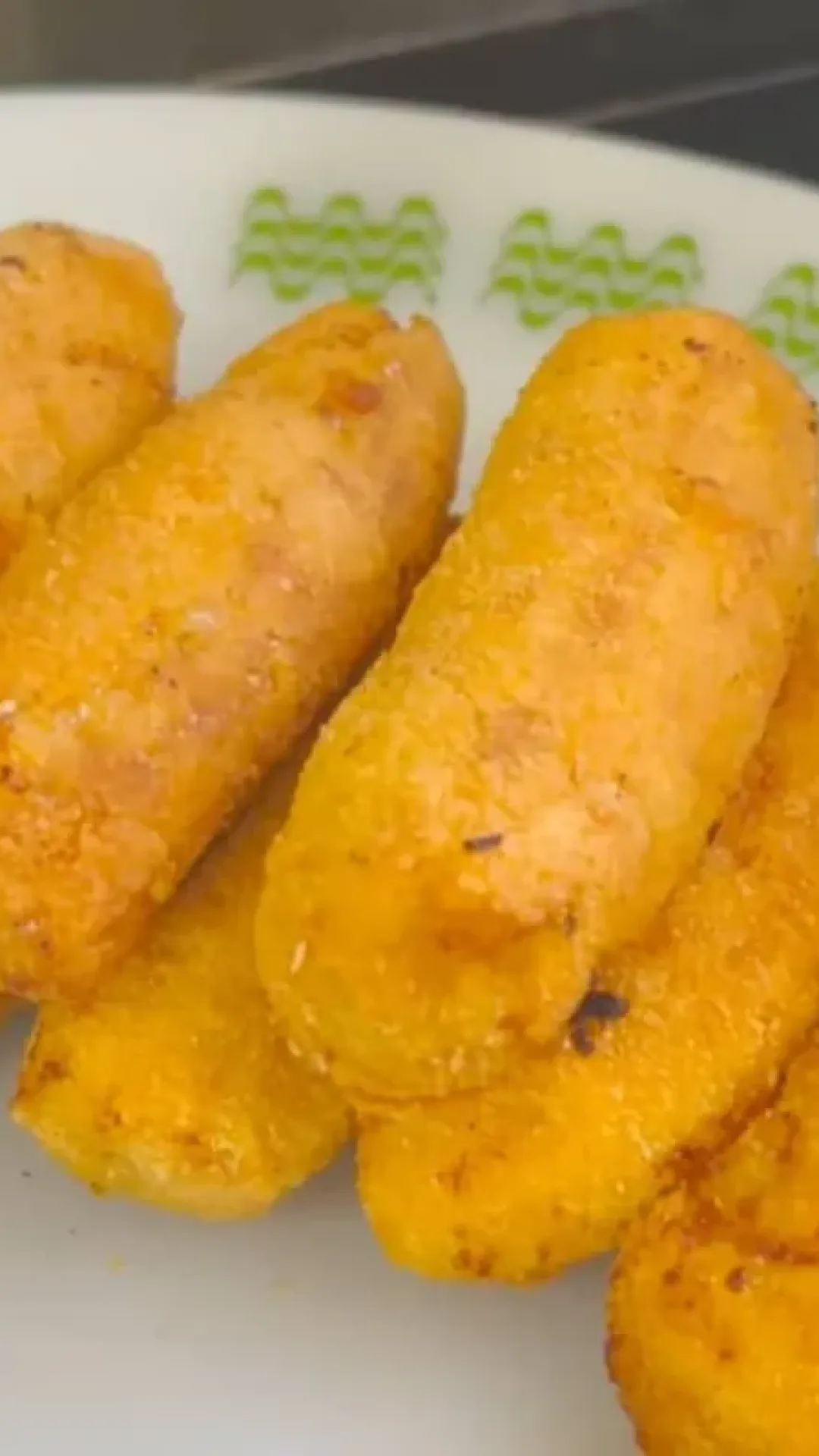 Banana frita de restaurante sequinha e perfeita para acompanhar sua ceia de Ano Novo