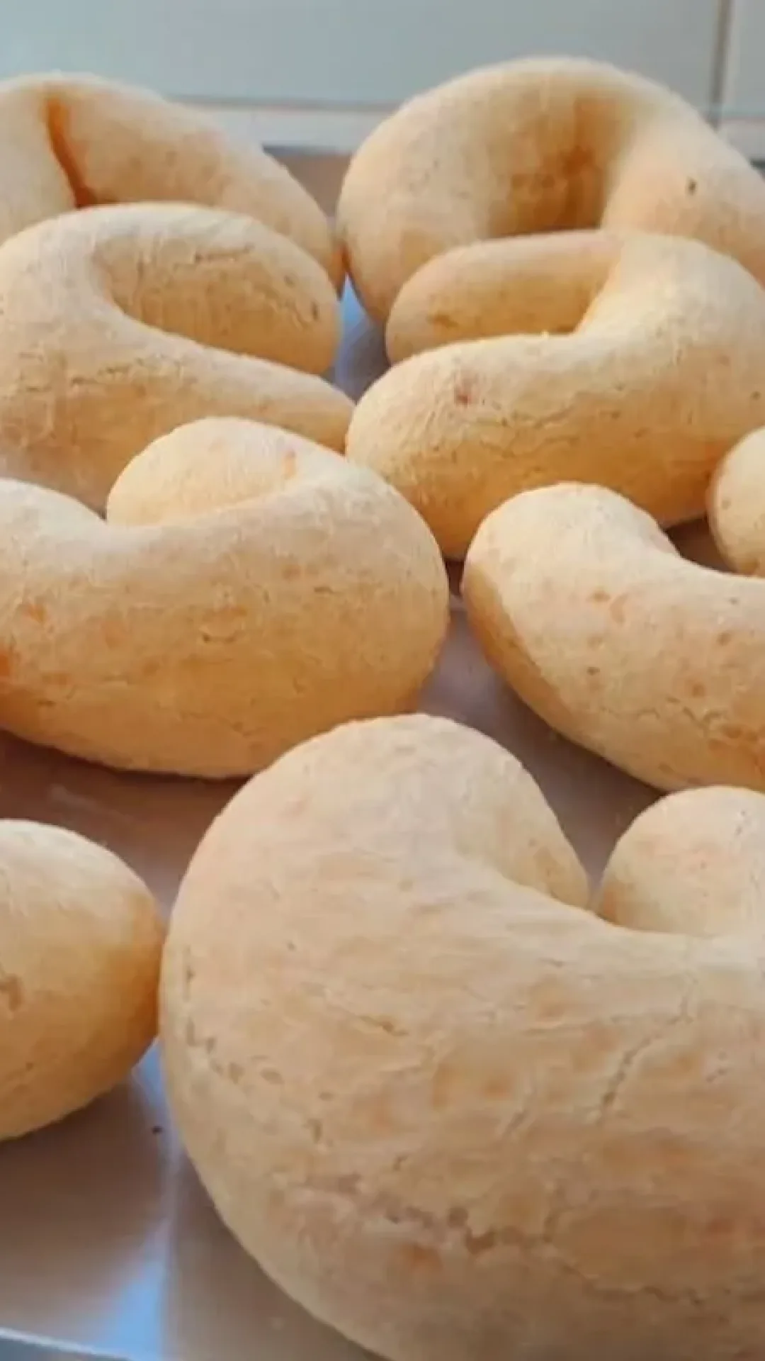Biscoito de polvilho com maionese super fácil de fazer para o café da manhã
