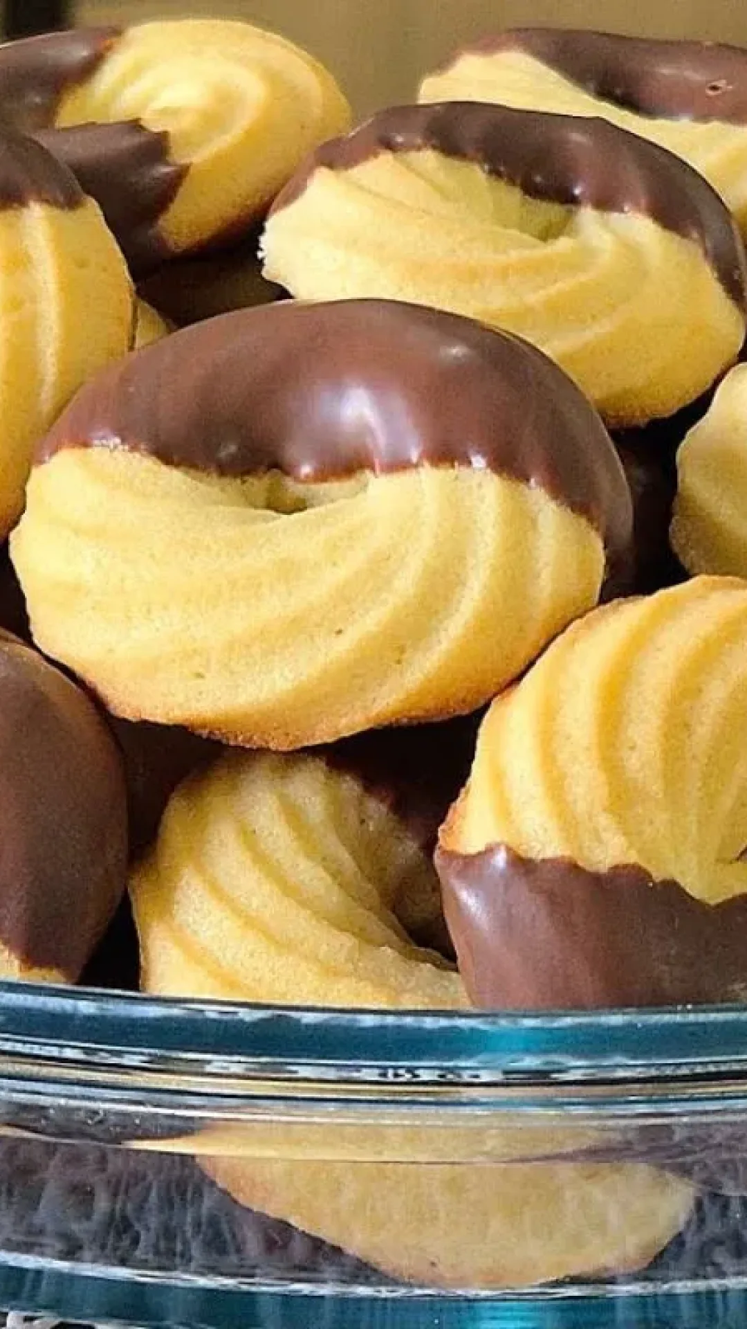 Bolachinha amanteigada que derrete na boca e todo mundo pensa que você comprou na padaria