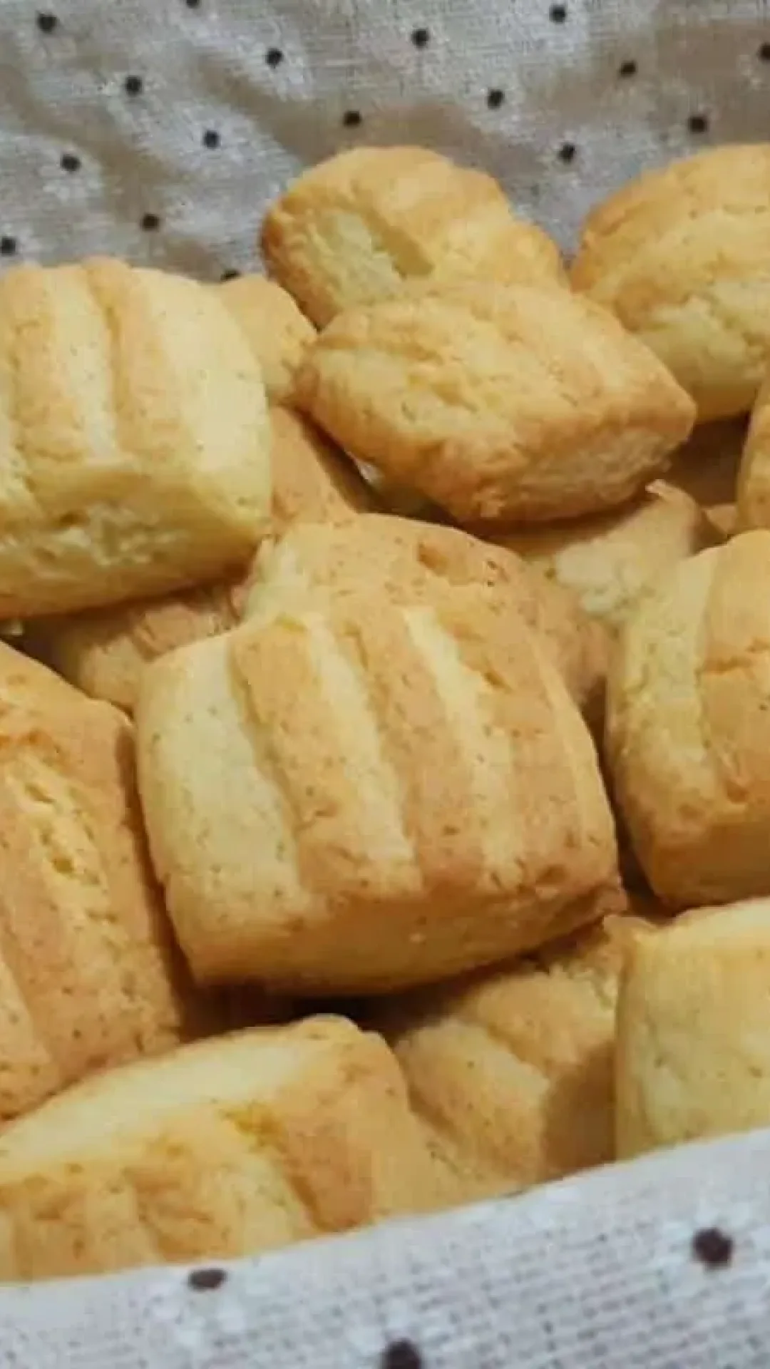 Bolachinha de nata da vovó rende para comer a semana toda