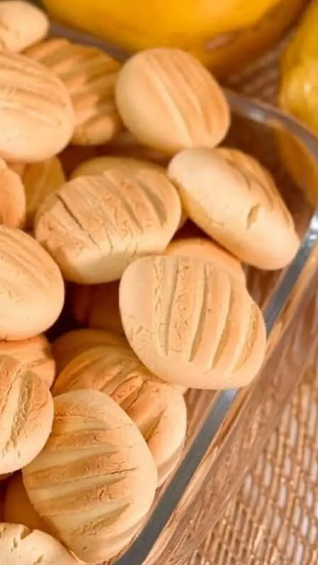 Bolachinhas mousse de maracujá que derretem na boca e muito fáceis de fazer
