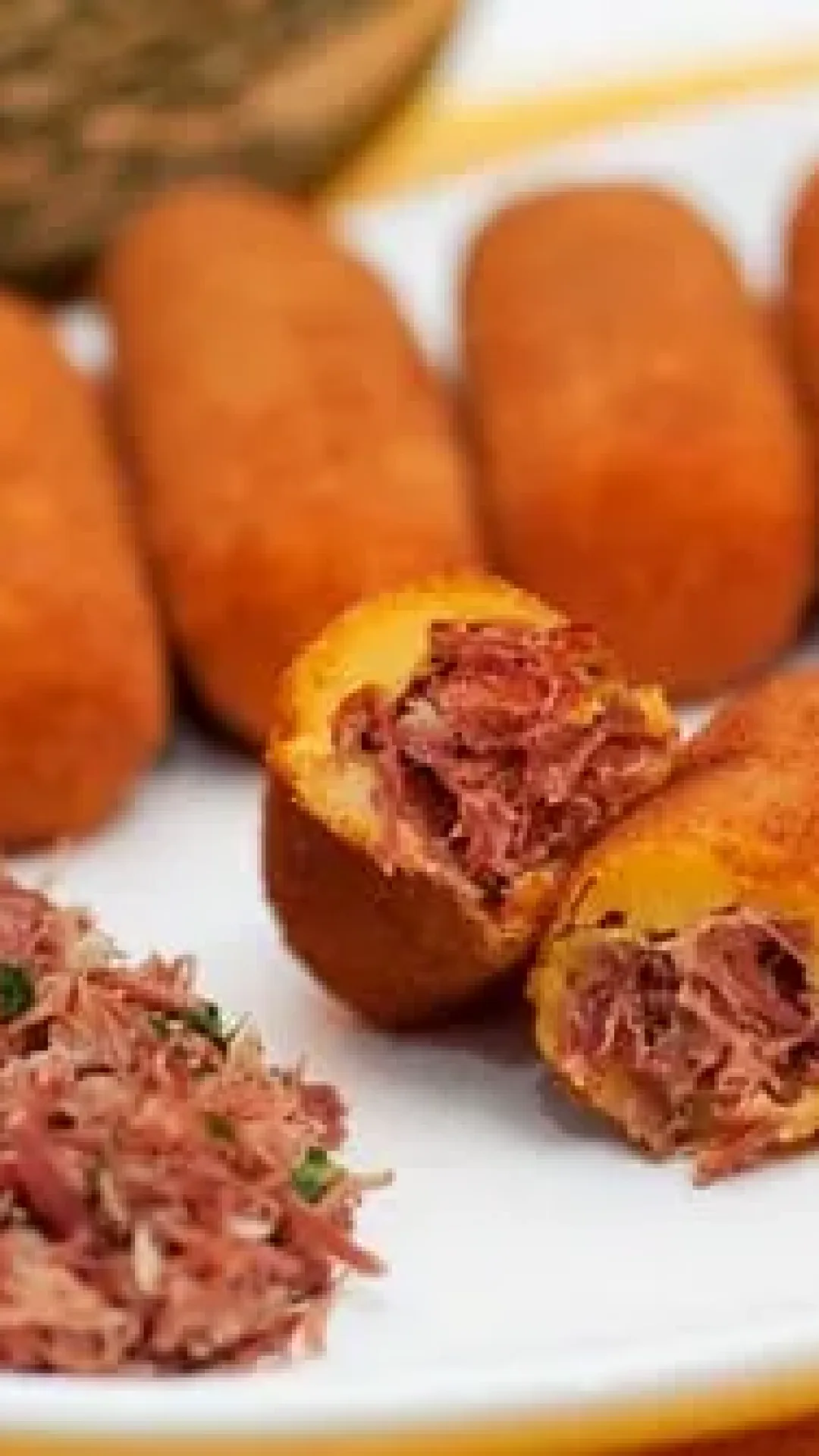 Bolinho de Abóbora com Carne Seca