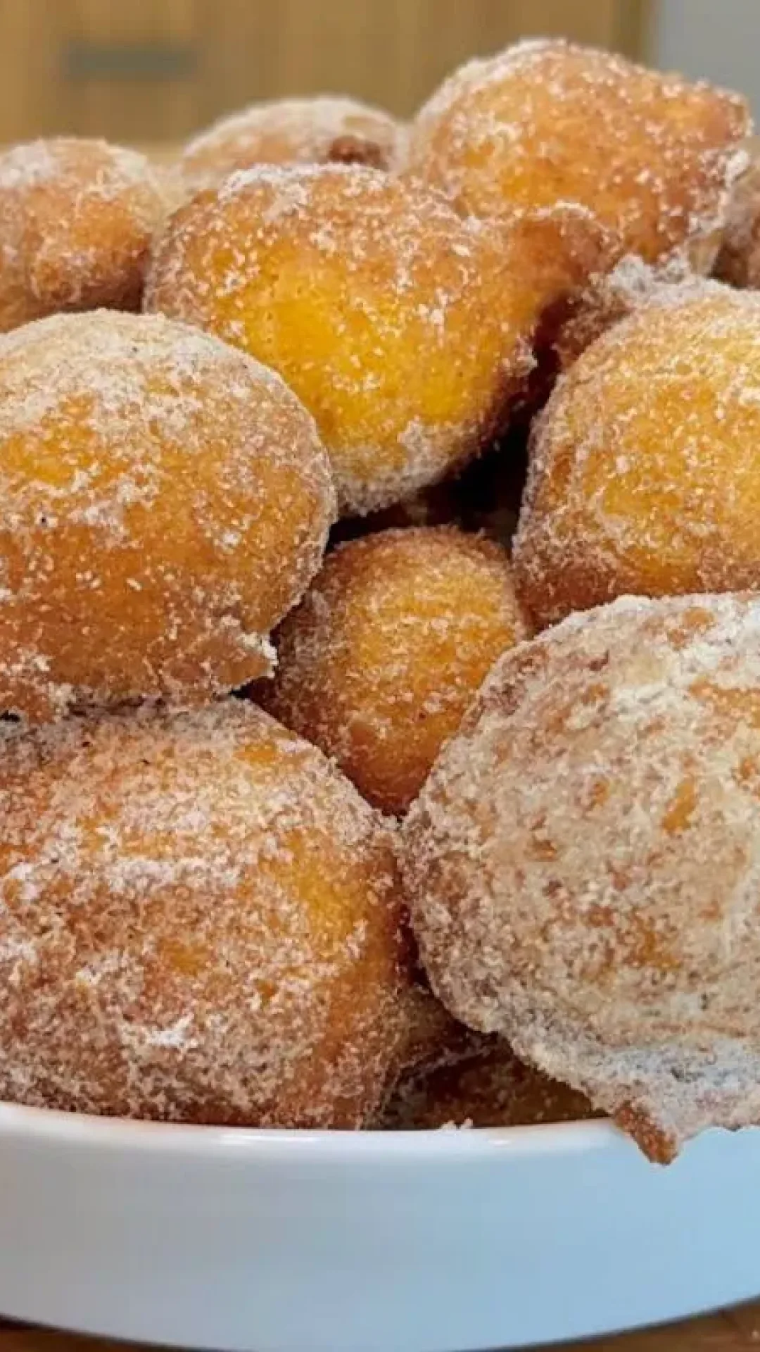 Bolinho de chuva de cenoura: o quitute da vovó fácil e super prático de fazer para o seu café