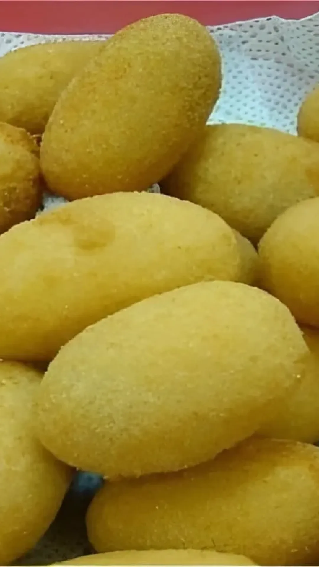 Bolinho de mandioca com carne moída um salgado delicioso do jeito que vovó fazia