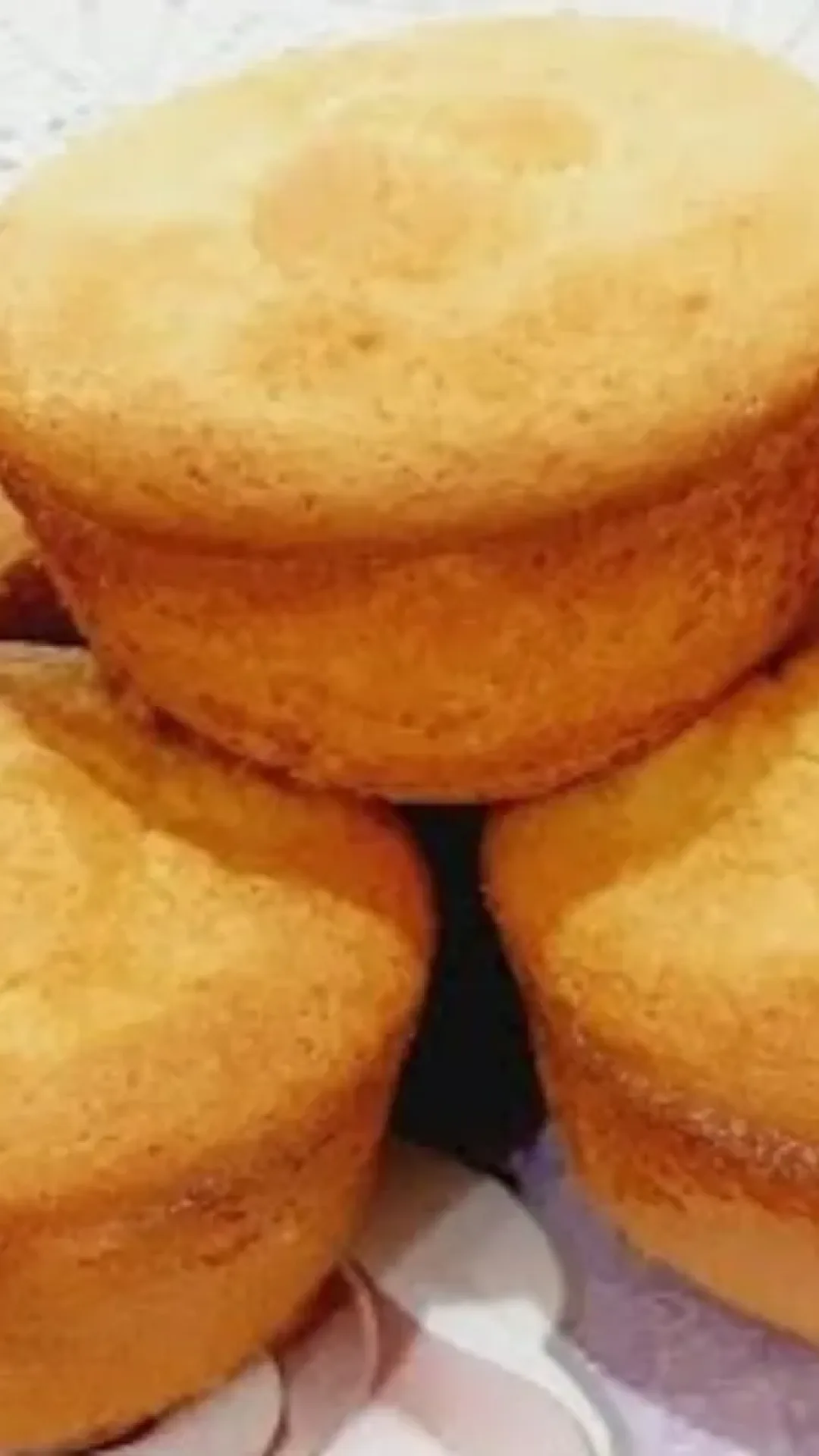 Bolinhos de batata doce sem trigo e sem glúten, fofinhos e perfeitos para um café da manhã saudável