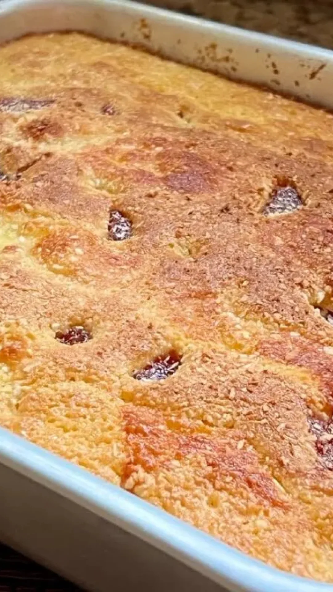 Bolo centenário sem trigo: o bolo da minha bisavó, fácil e fofinho que não leva farinha