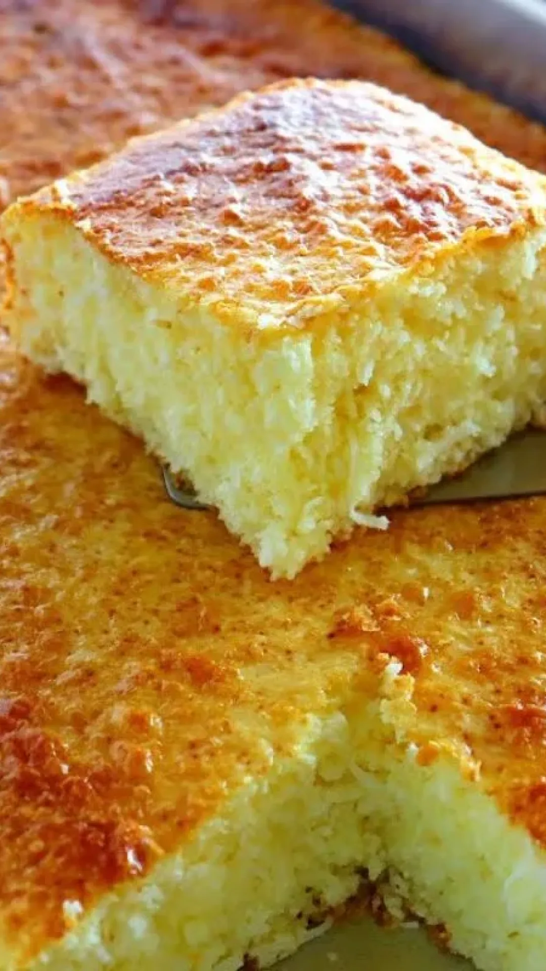 Bolo cocada sem farinha molhadinho e muito saboroso que vai surpreender quem provar