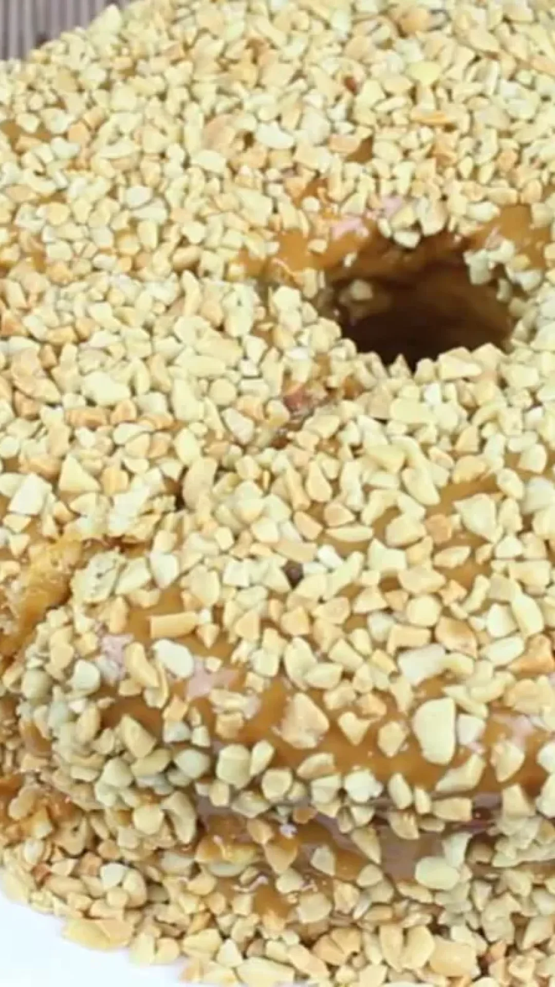 Bolo de amendoim: fica muito gostoso e o preparo é bem prático