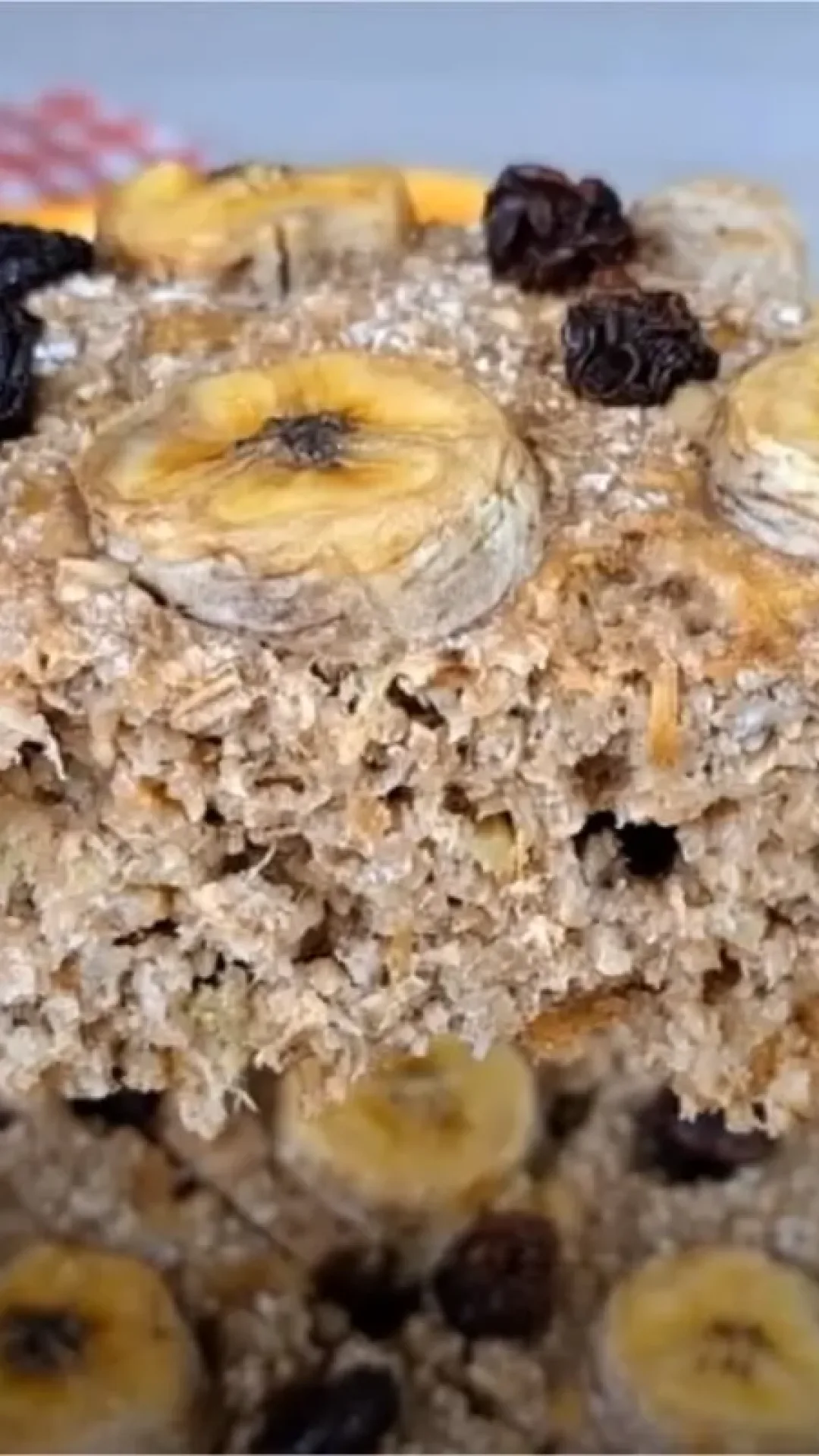 Bolo de banana com aveia sem ovos sem açúcar  sem leite e sem trigo  perfeito para o café