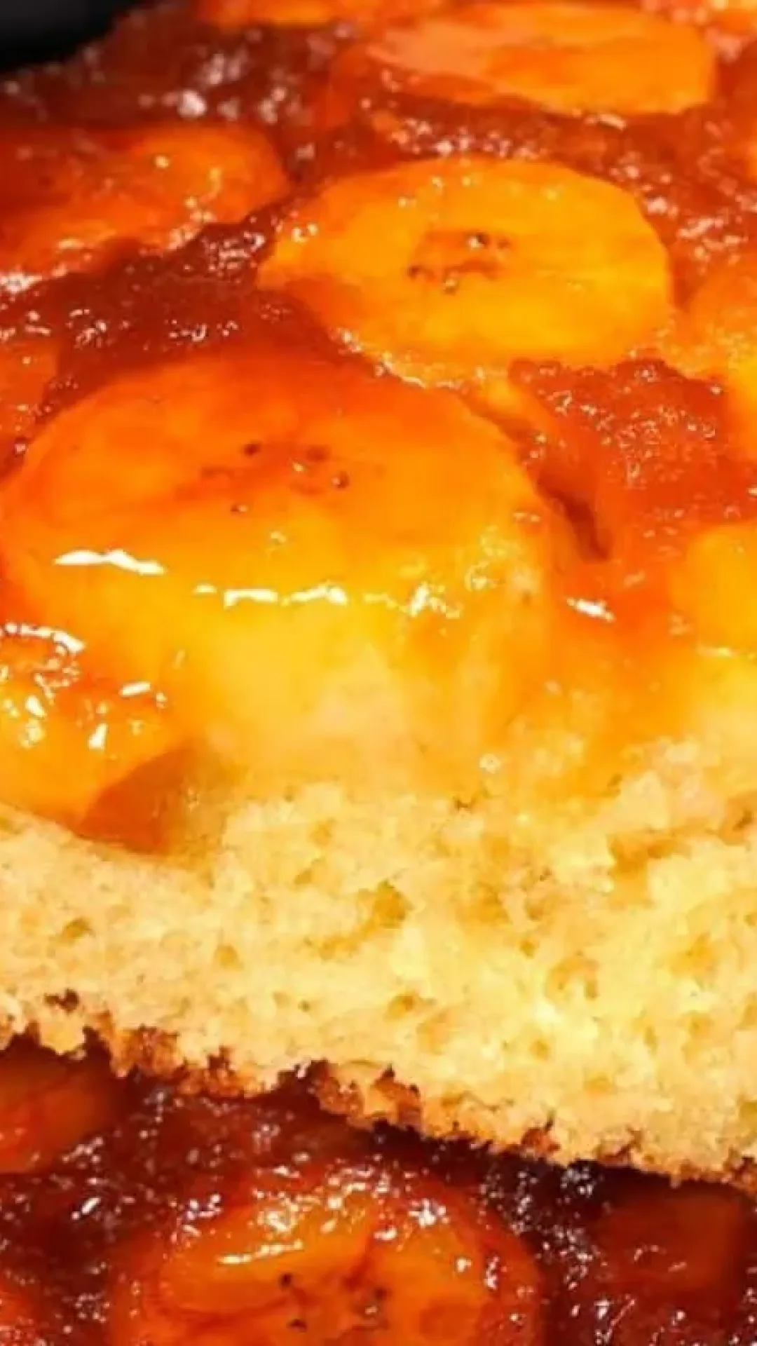 Bolo de banana com caramelo: fofinho e fácil de fazer, bolo econômico