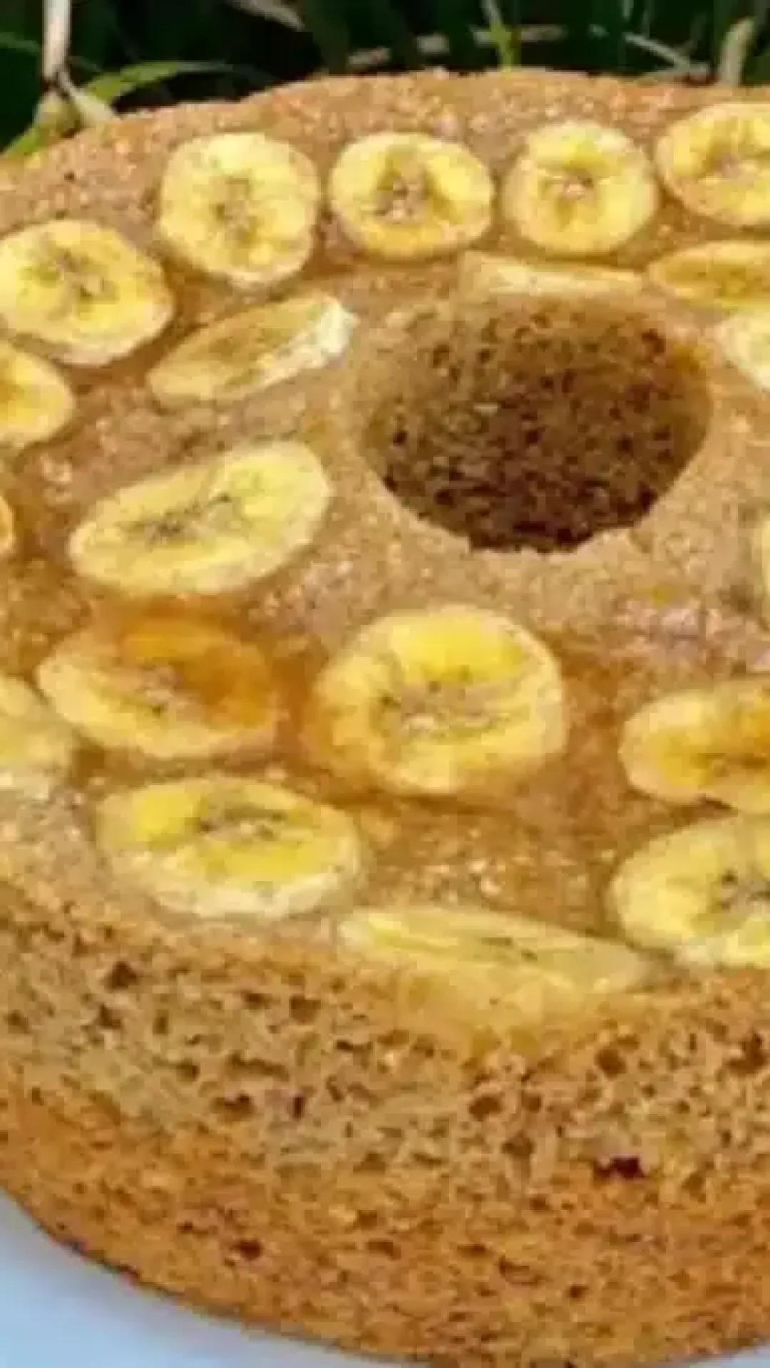 Bolo de banana sem trigo: receita sem farinha e sem açúcar para um lanche super saudável e gostoso.