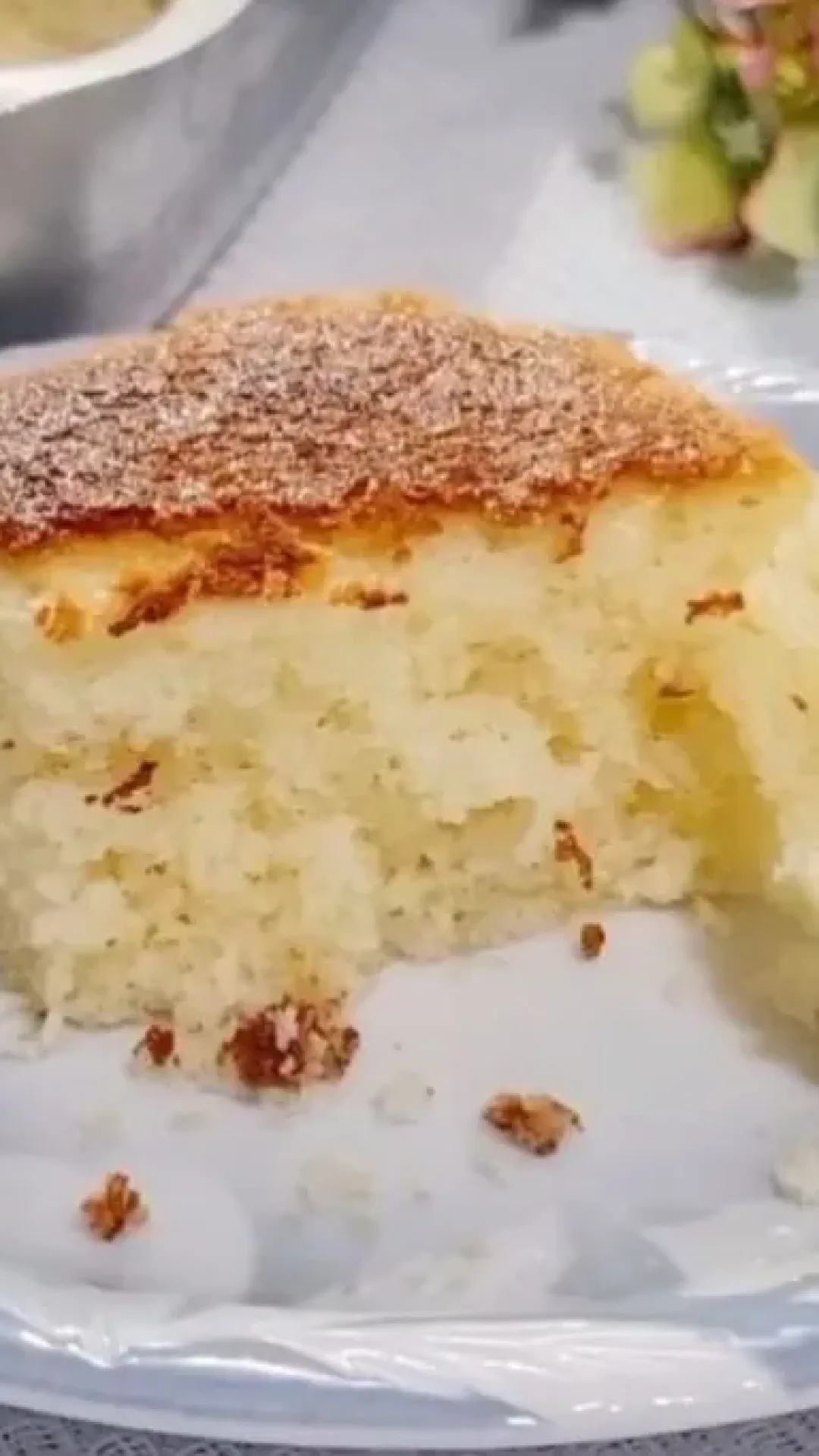 Bolo de coco sem glúten: fofinho e delicioso para servir no café da manhã