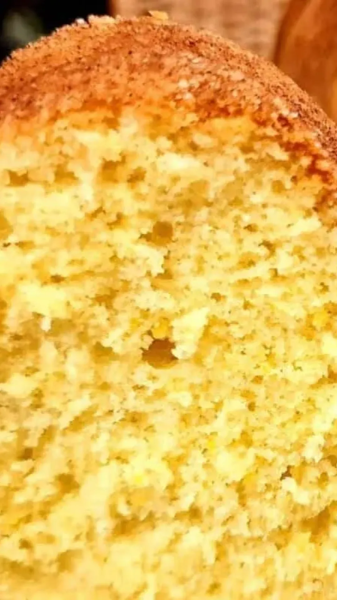 Bolo de laranja no liquidificador fofinho e aromático, fácil de fazer