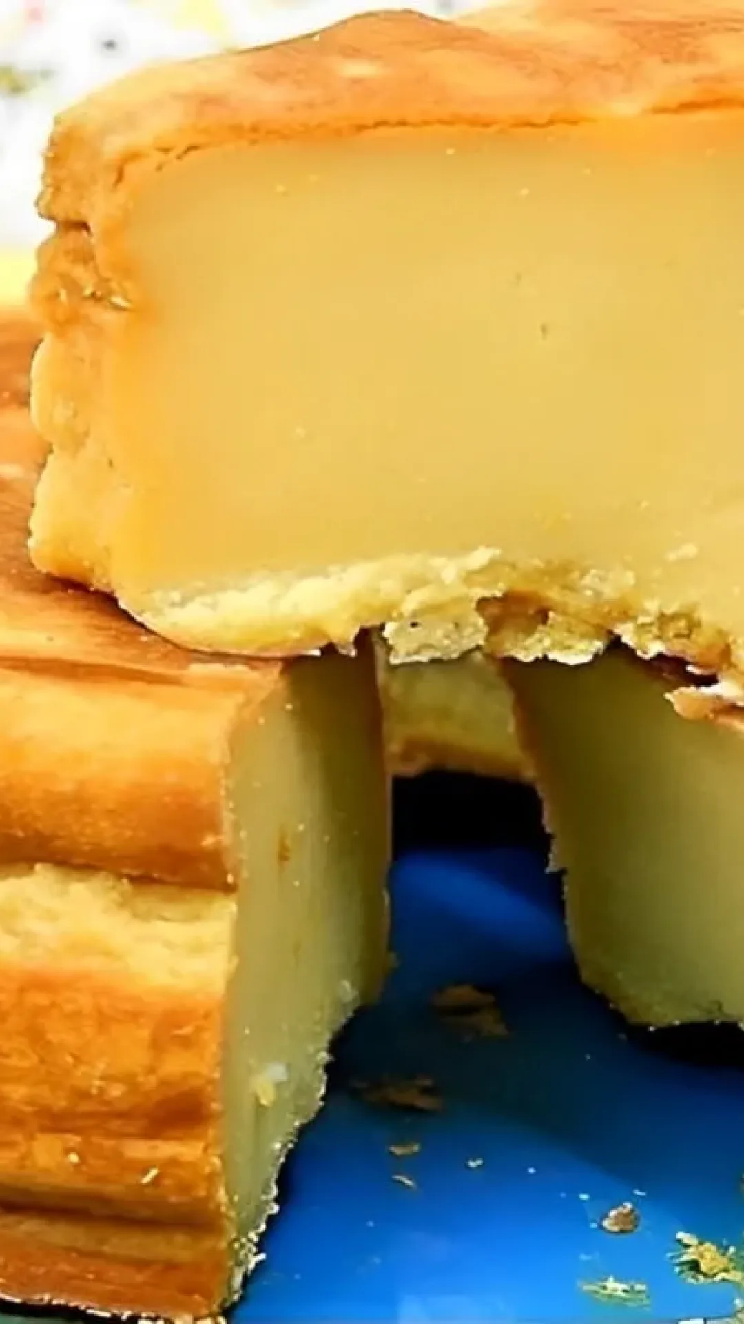 Bolo de Leite Moça um bolo cremoso que parece um pudim e muito saboroso