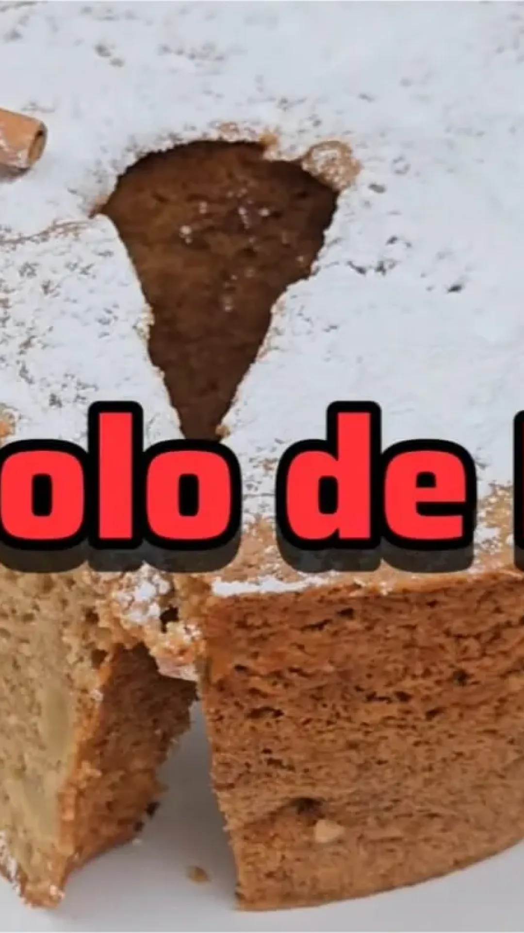 Bolo de maçã fofinho feito no liquidificador para o primeiro café da manhã do ano novo