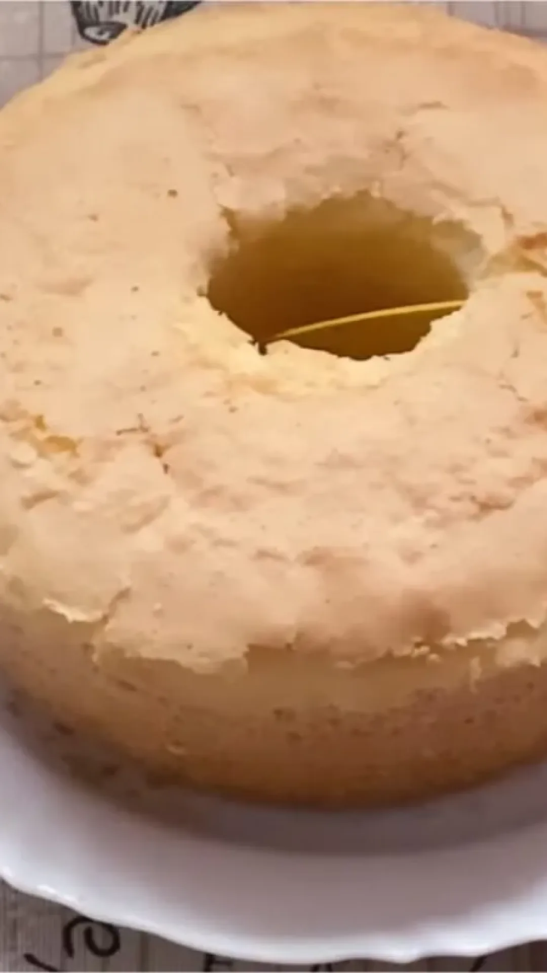 Bolo para intolerantes a glúten e lactose: a receita dos anos 60 para quem é alérgico