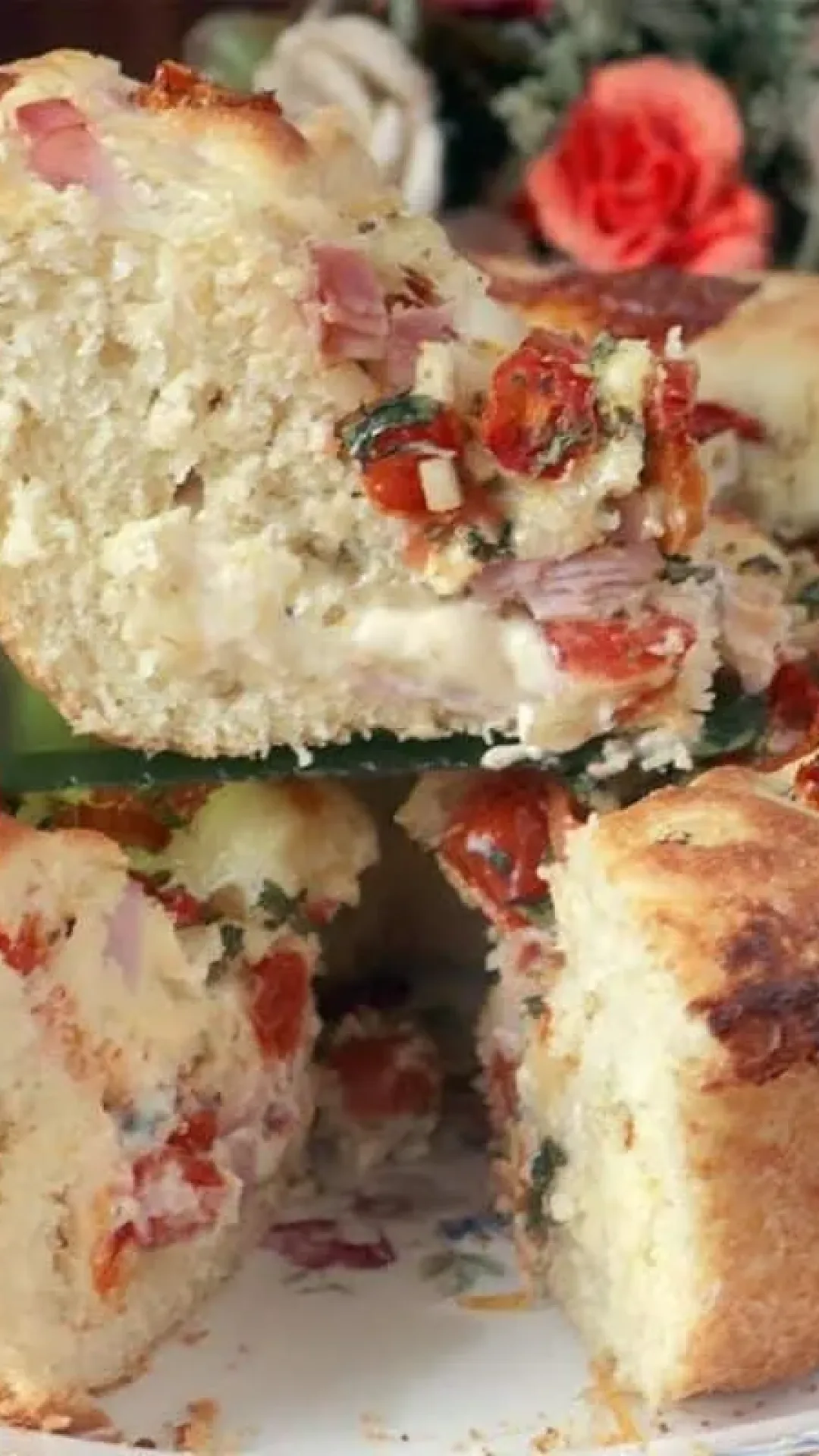 Bolo salgado de colher que não precisa sovar nem bater receita fácil só misturar e assar