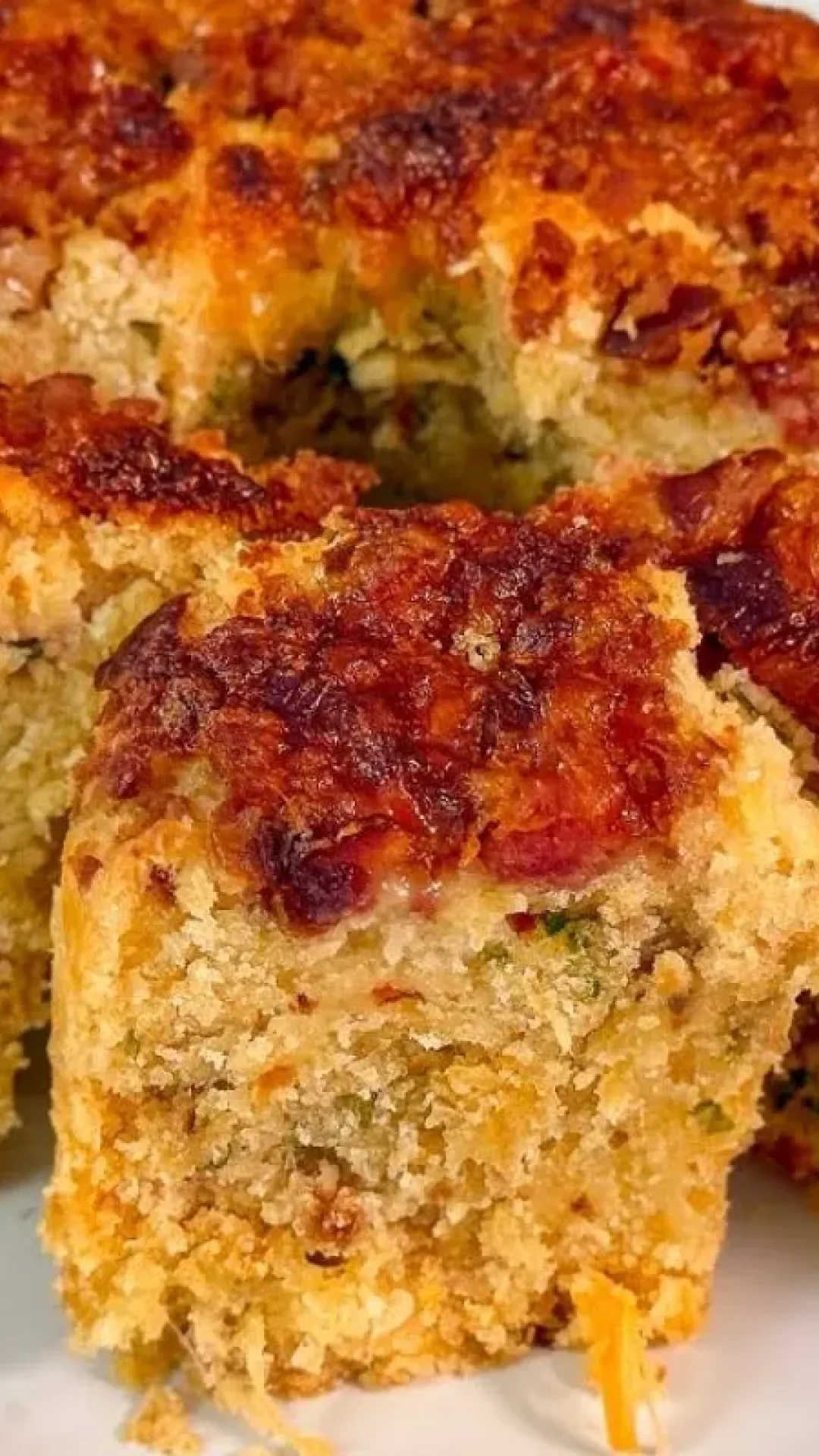 Bolo salgado de frango: ótimo para o lanche ou substituir o jantar