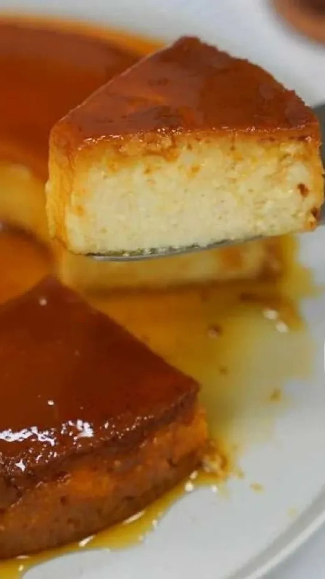 Bolo salgado de sardinha bem recheado, opção prática para lanche ou jantar rápido