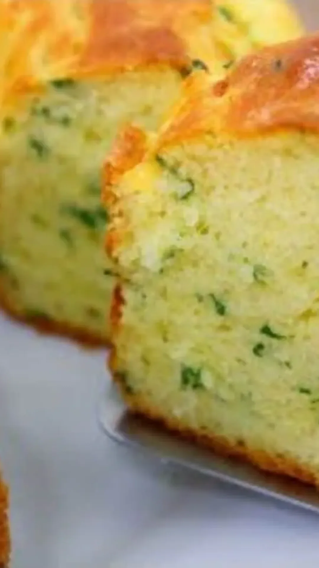 Bolo salgado econômico: ótima receita para substituir o pão francês no café da manhã