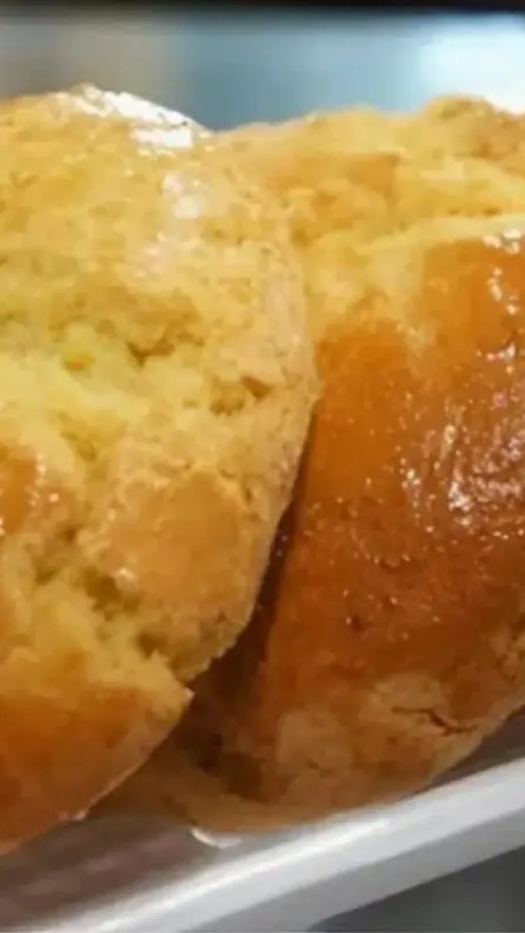 Broa de fubá de padaria: derrete na boca e é super fácil de preparar