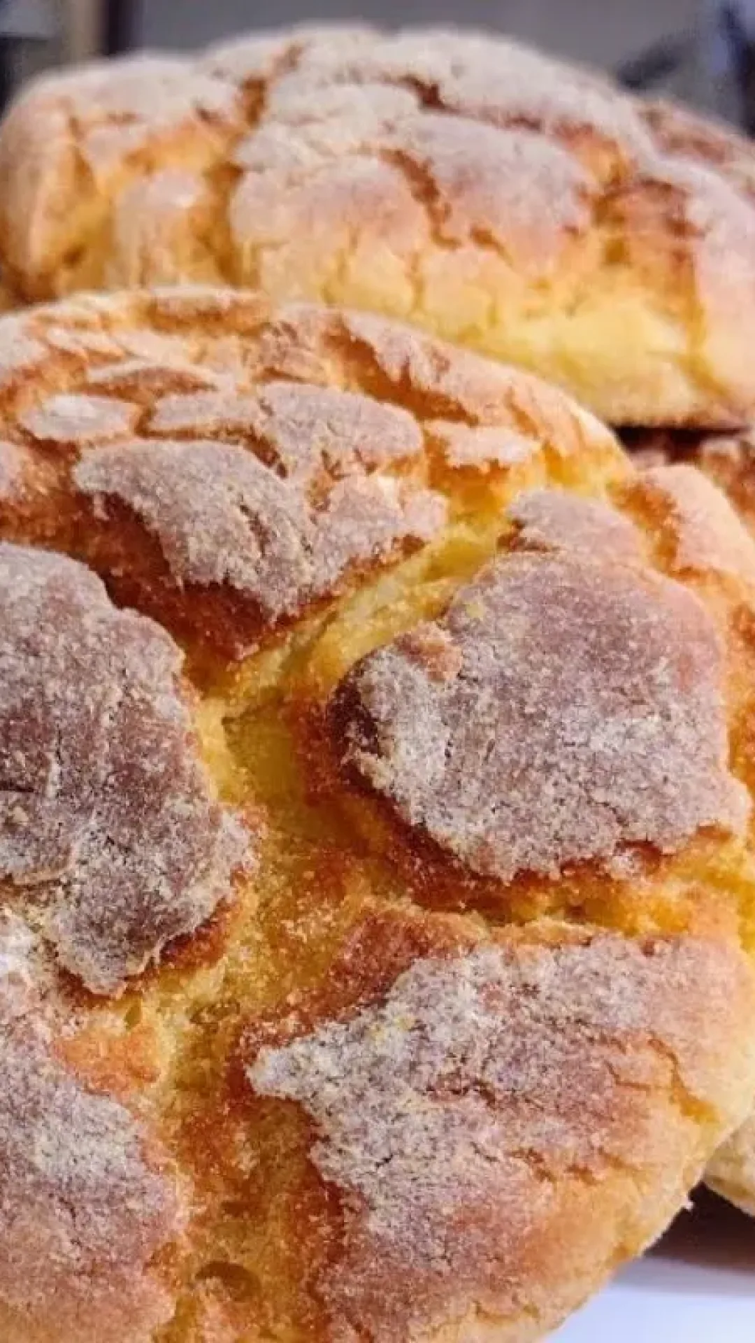 Broa de milho da roça muito gostosa: crocante por fora e bem úmida por dentro