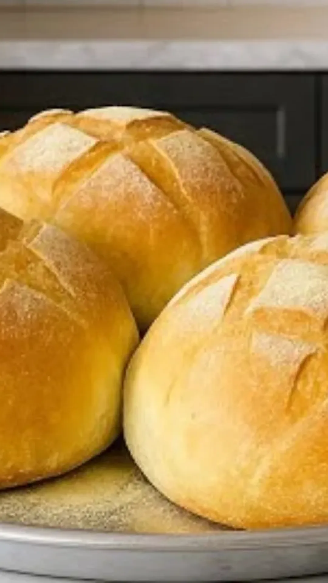 Broa de milho igual à da padaria, fofinha e perfeita para o café da tarde
