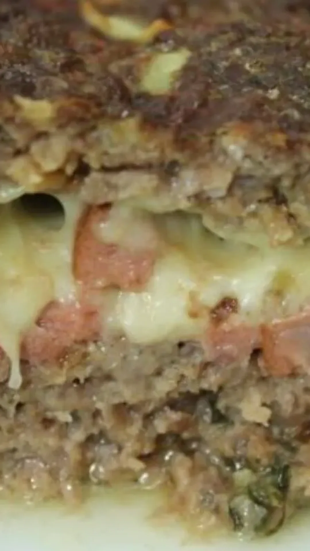 Carne moída recheada para ser o prato principal do seu almoço de ano novo