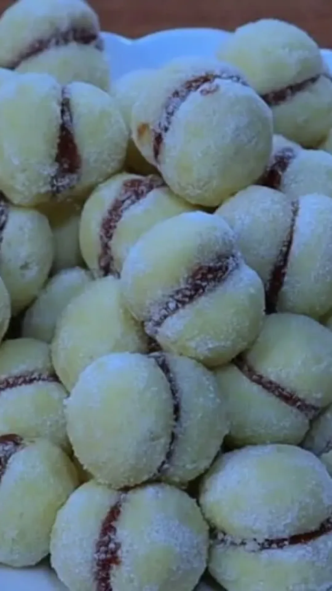 Casadinho com goiabada, um biscoito amanteigado da vovó que derrete na boca