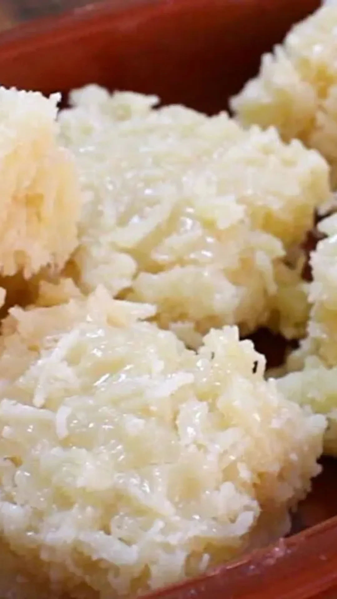 Cocada de milho verde cremosa e deliciosa, derrete na boca de tão boa