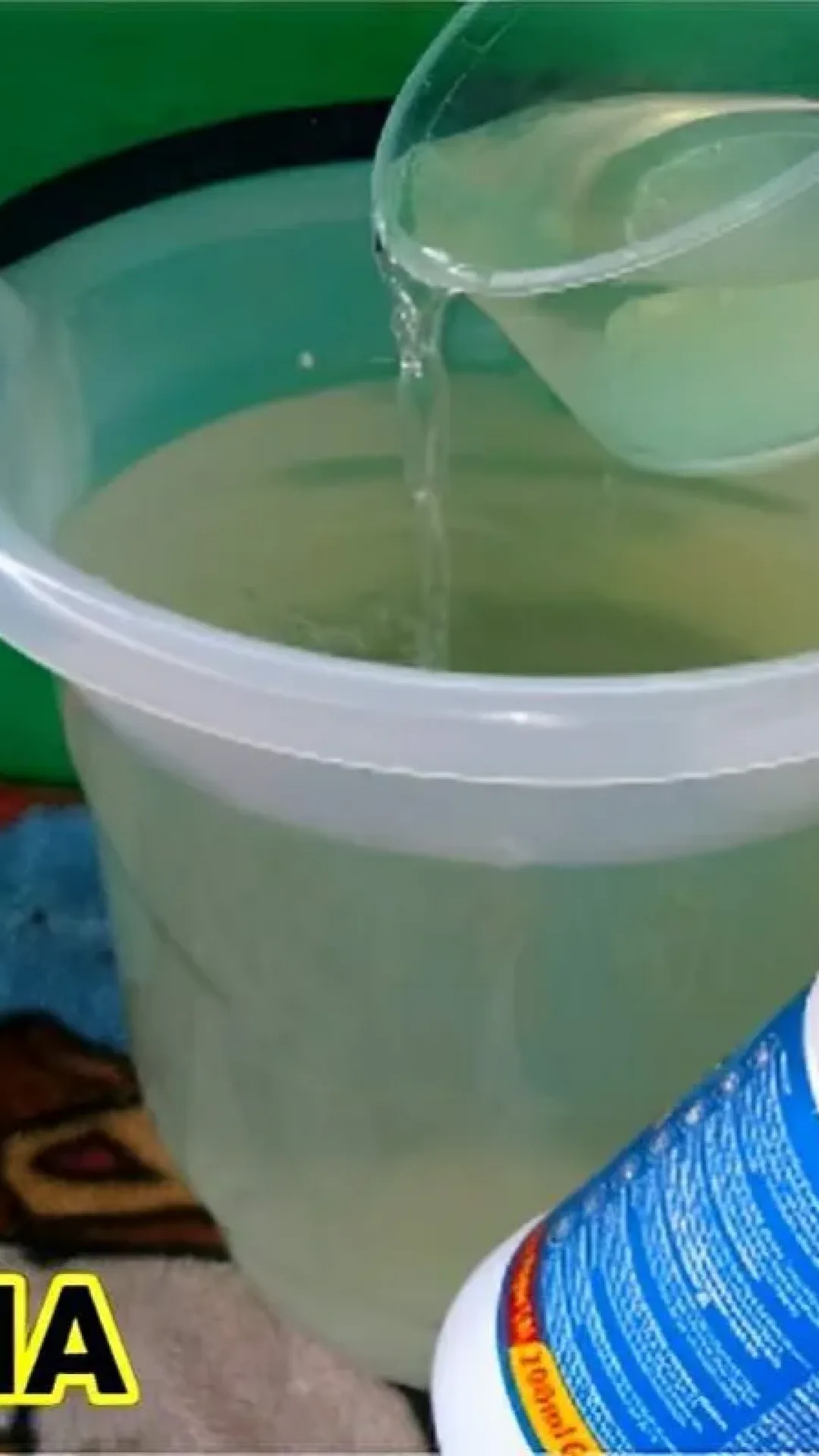 Com apenas 2 litros de água sanitária fiz 10 litros de água sanitária caseira da melhor qualidade