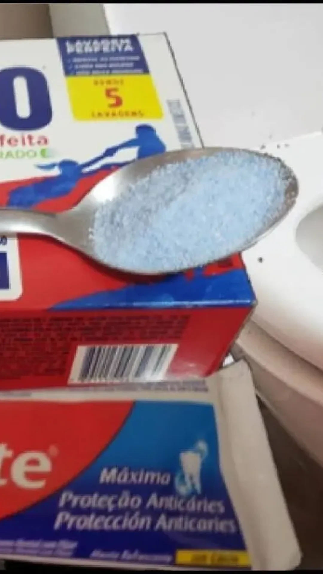 Como deixar banheiro cheiroso e mais limpo com uma dica caseira super prática