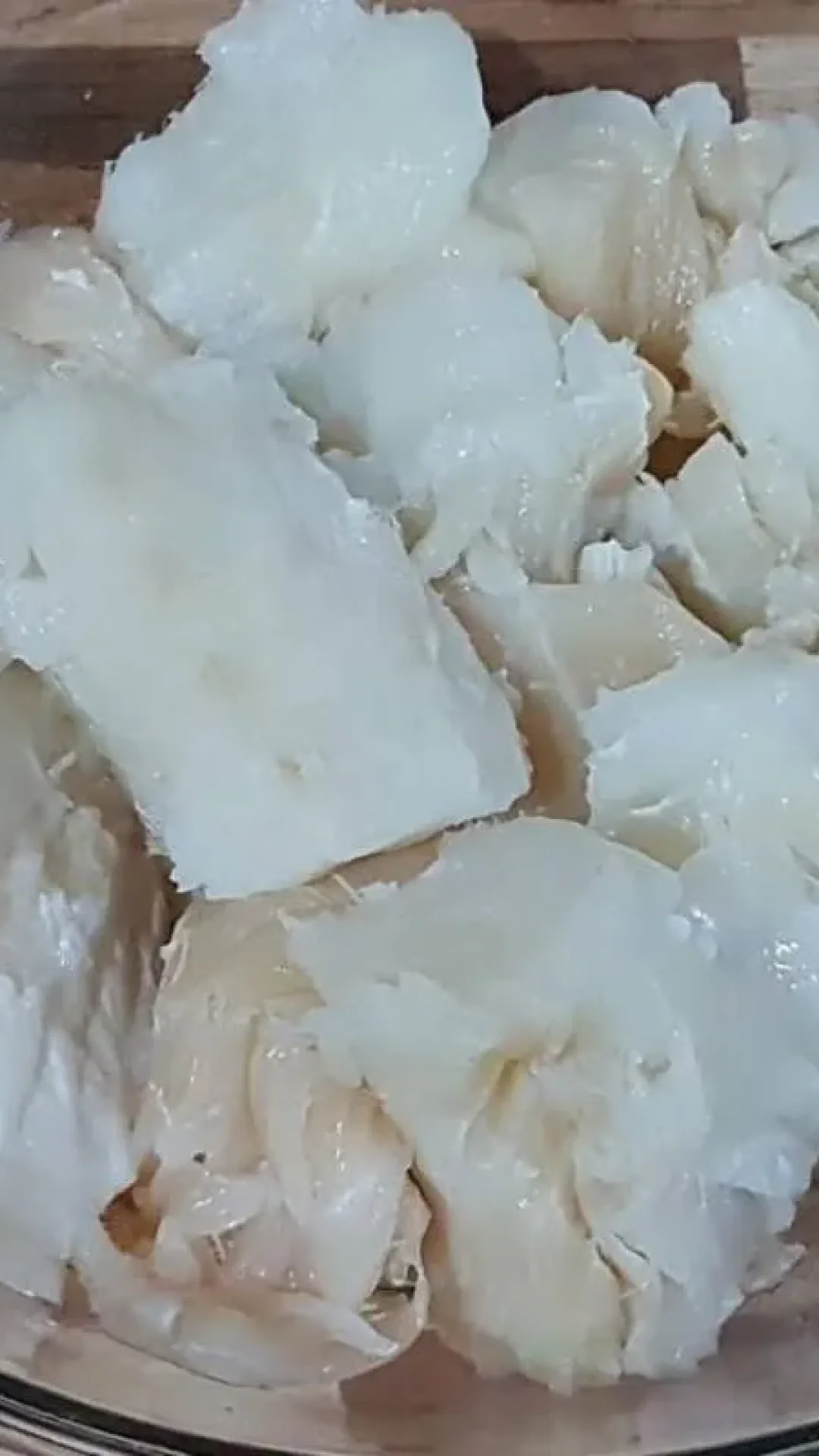Como dessalgar bacalhau do jeito certo para fazer no almoço de páscoa