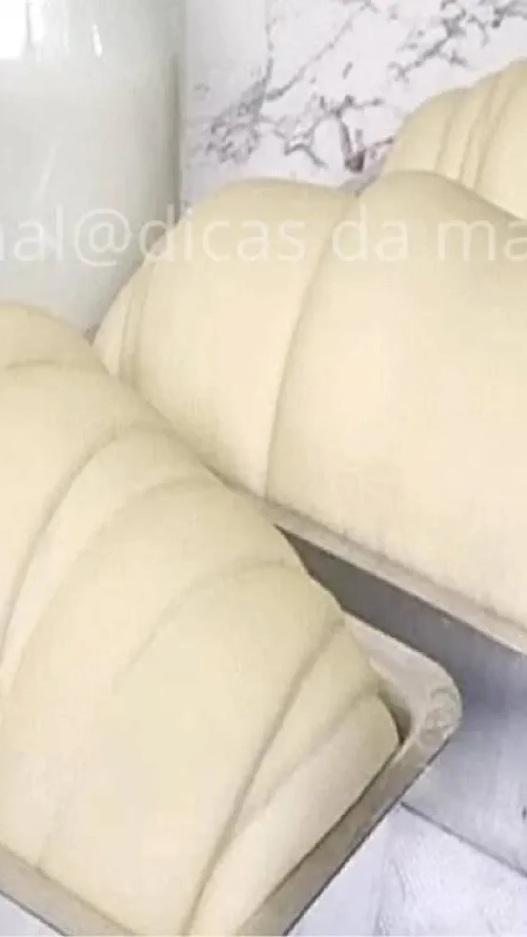 Como fazer fermento caseiro que faz seus pães crescerem até nos dias mais frios