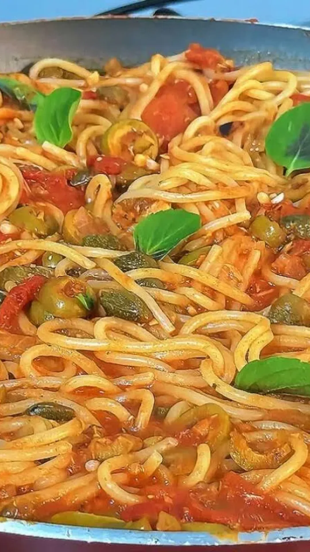 Como fazer macarrão cremoso com sardinha para preparar rapidinho no jantar