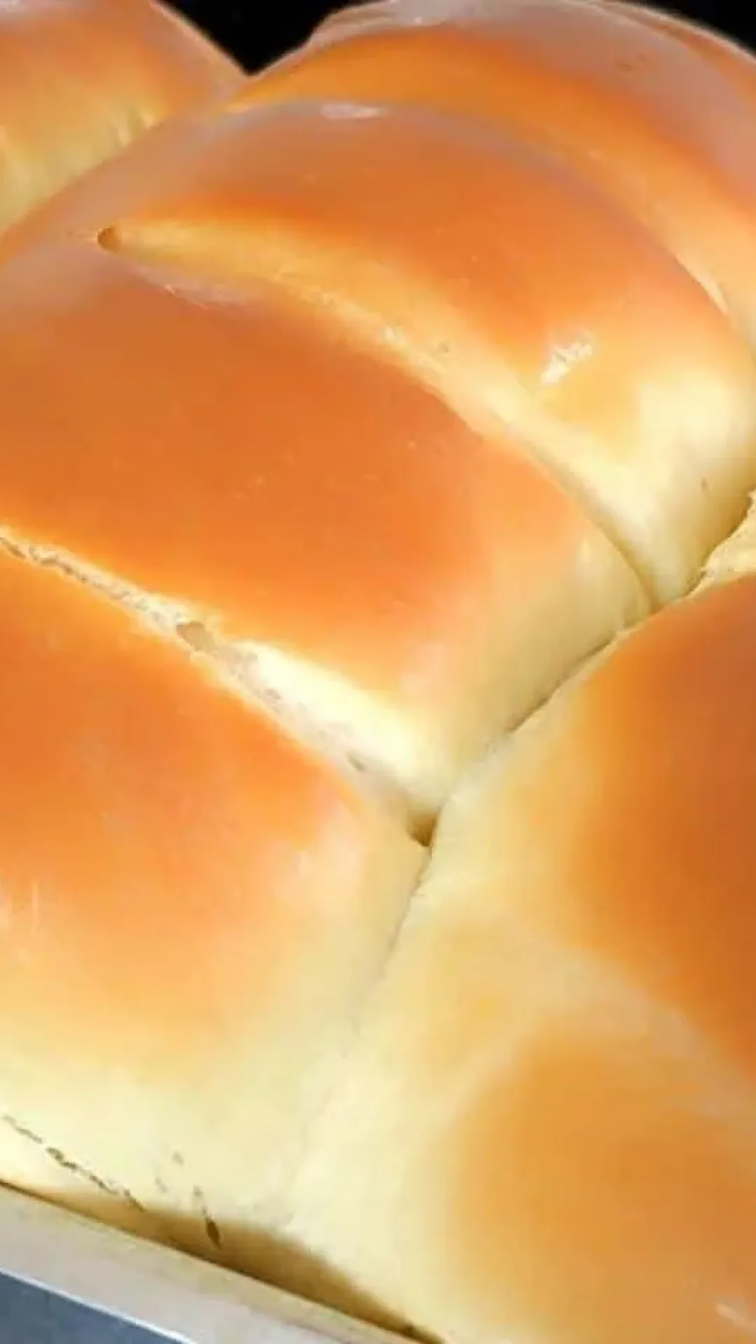 Como fazer pão caseiro fofinho que cresce bastante para o café da tarde