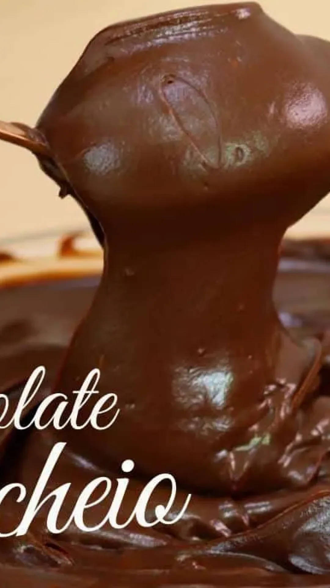 Como fazer recheio de chocolate cremoso: confeiteira entrega todos os segredos