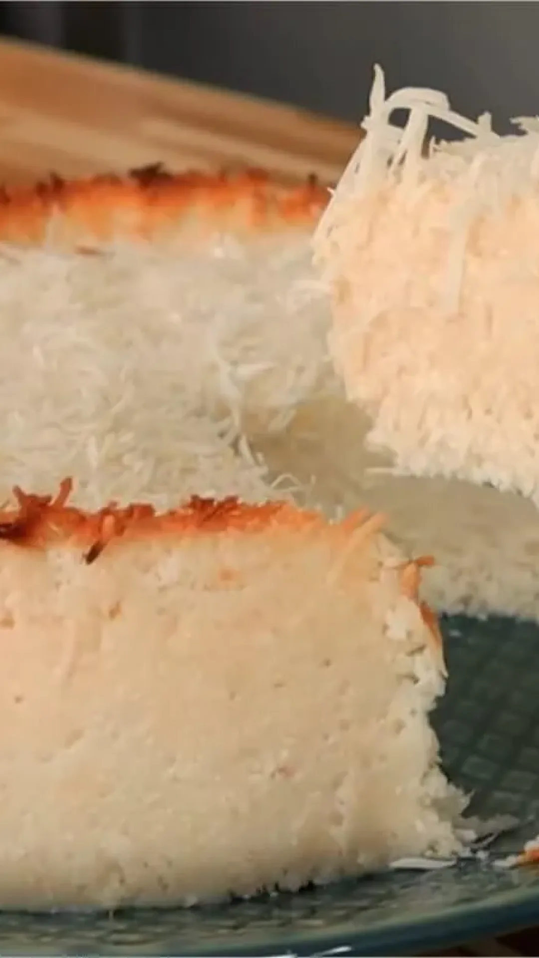 Como fazer torta de coco considerada a melhor do mundo para surpreender a todos na hora da sobremesa