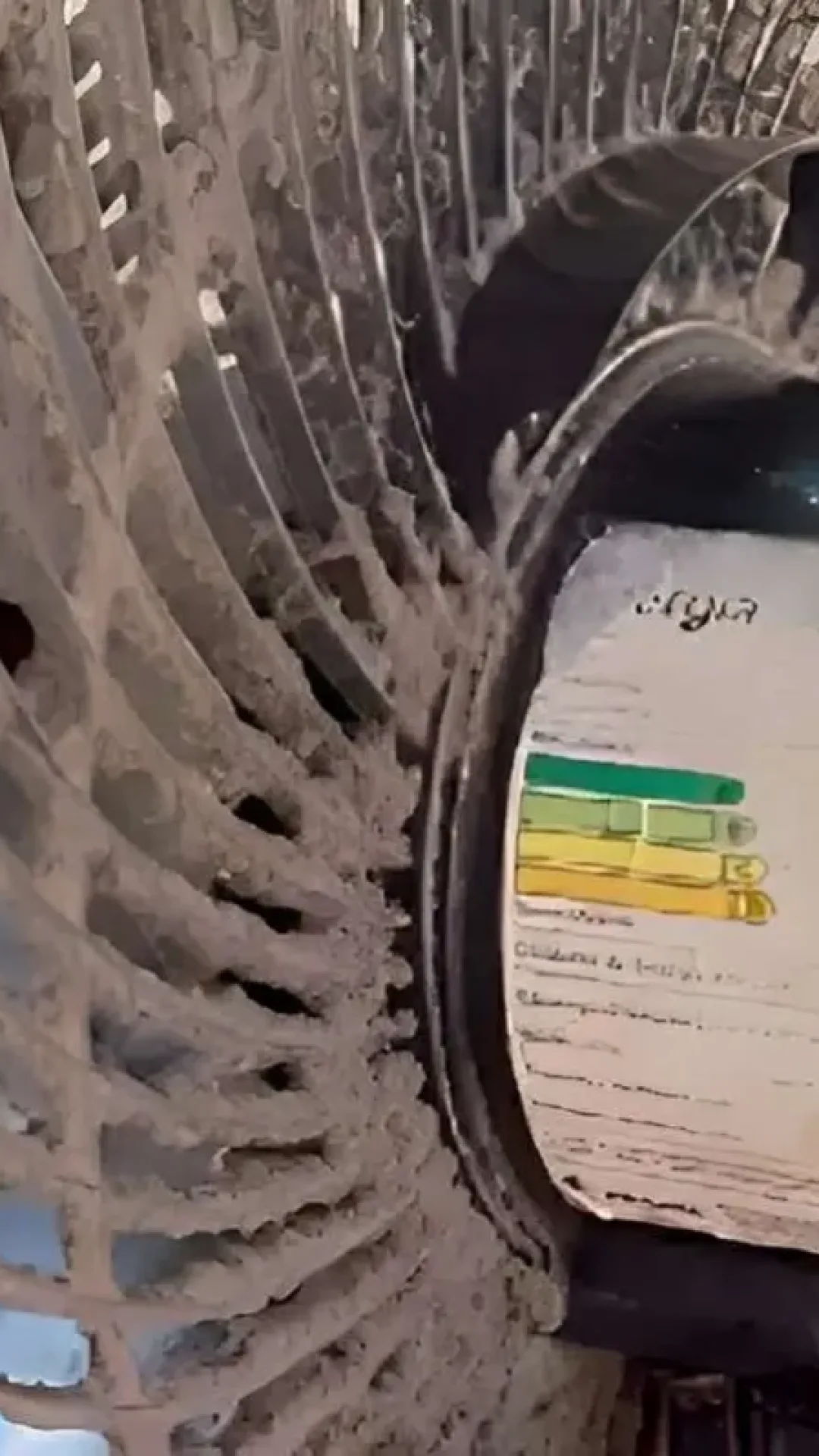 Como limpar ventilador e deixá-lo como novo sem precisar desmontar o aparelho