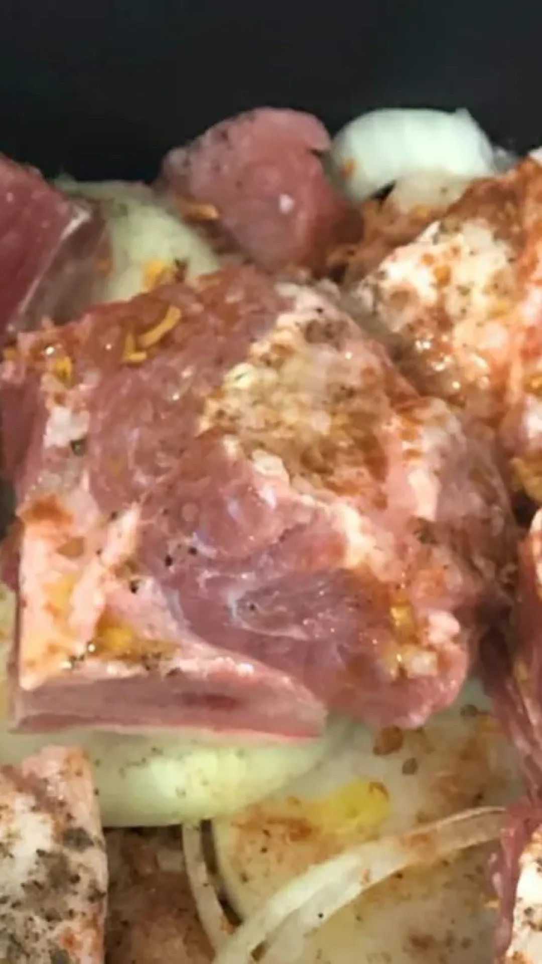 Costela assada na panela de pressão muito saborosa e fácil de preparar