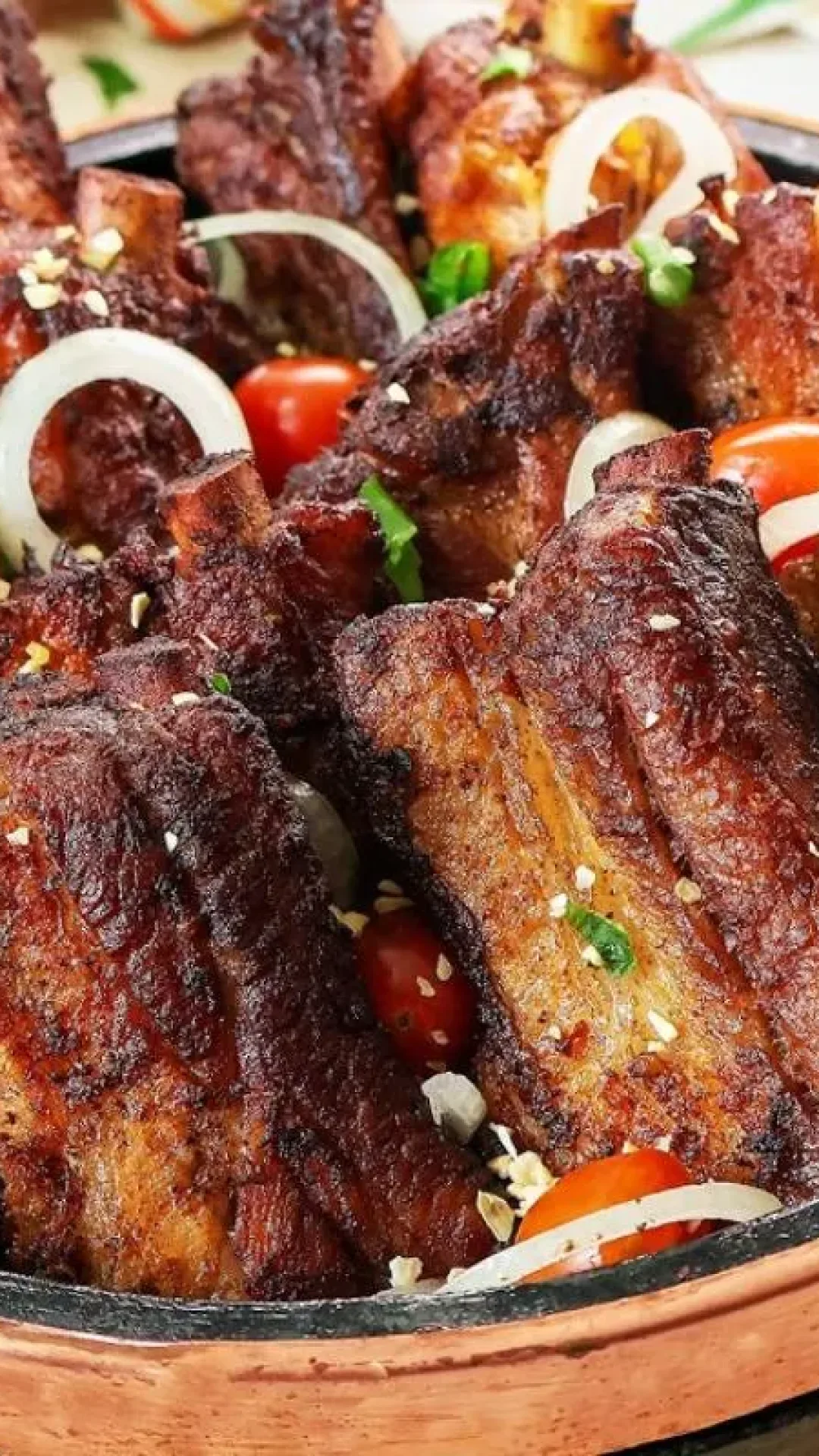 Costelinha mineira suculenta e saborosa: veja qual é o tempero secreto desse prato delicioso