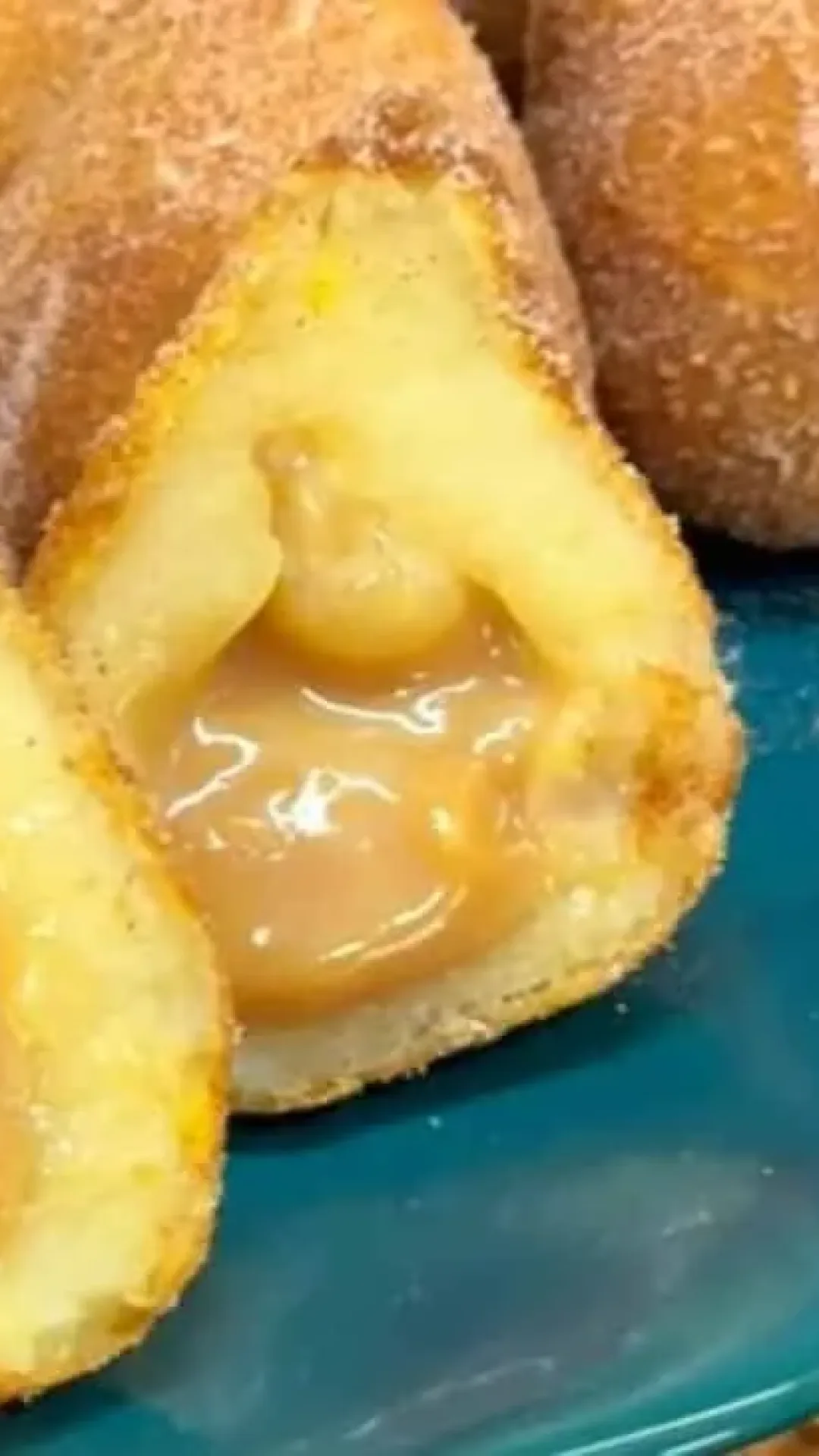 Coxinha de doce de leite: tão gostosa que não dá para comer uma só