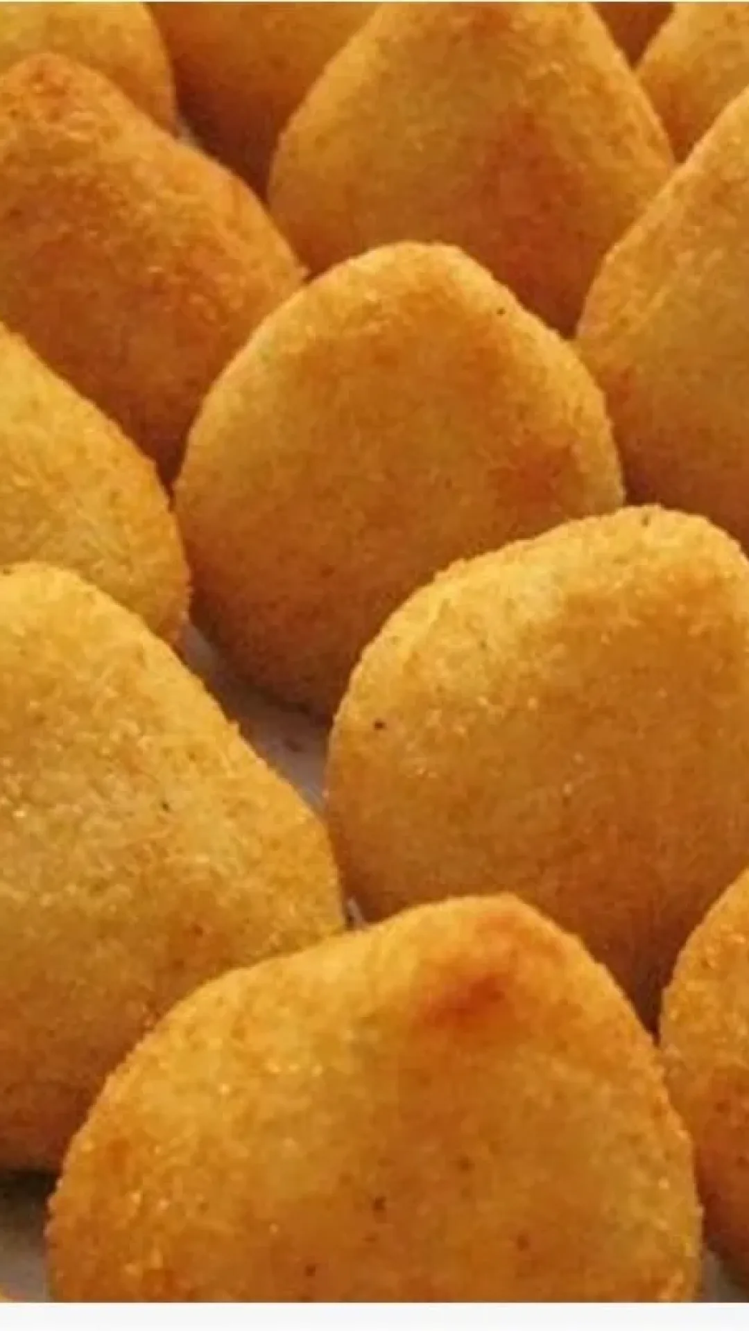 Coxinha de frango deliciosa de dar água na boca que é fácil rápida e econômica