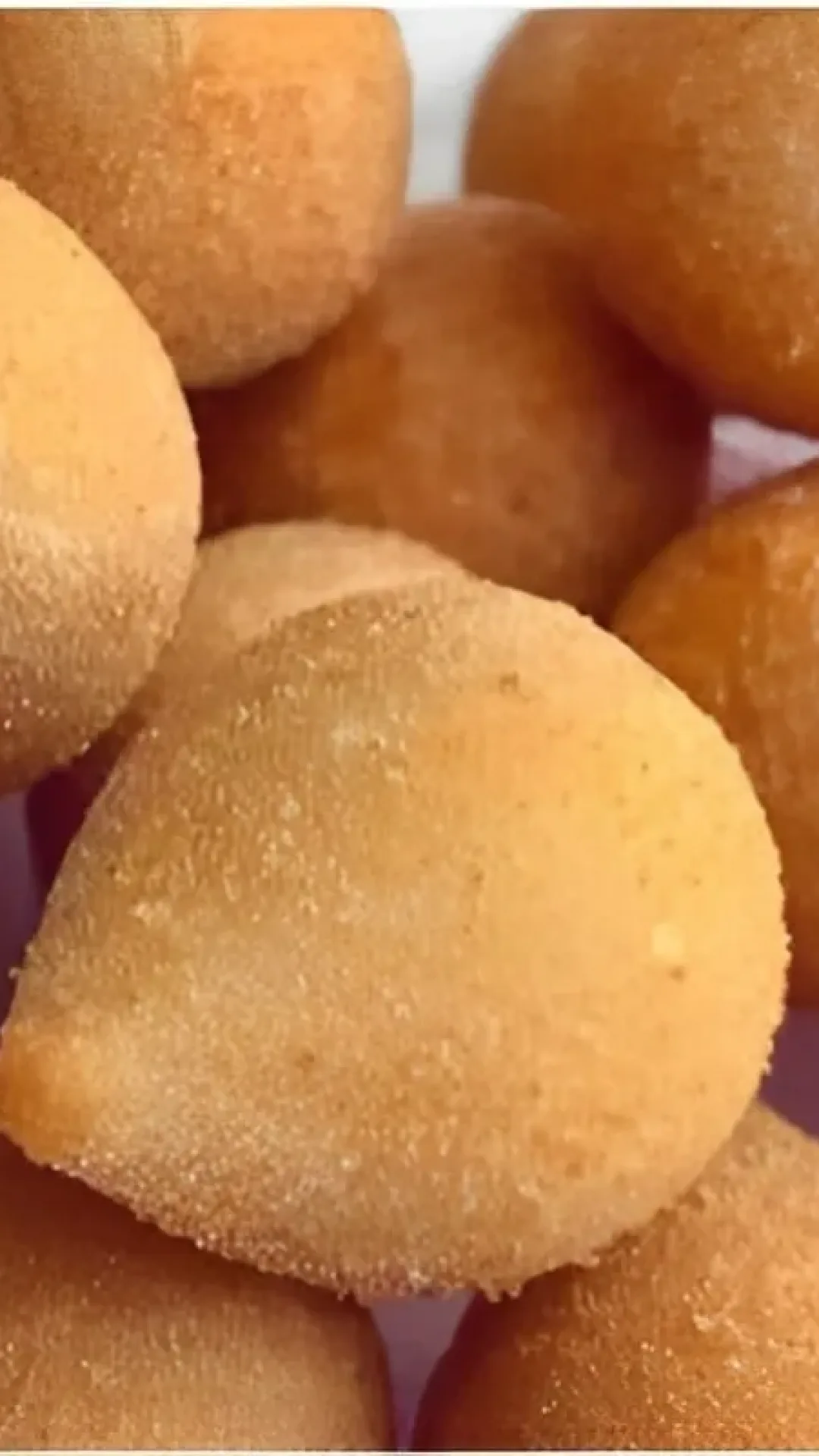 Coxinha de mandioca diferente e deliciosa vai bem com qualquer recheio