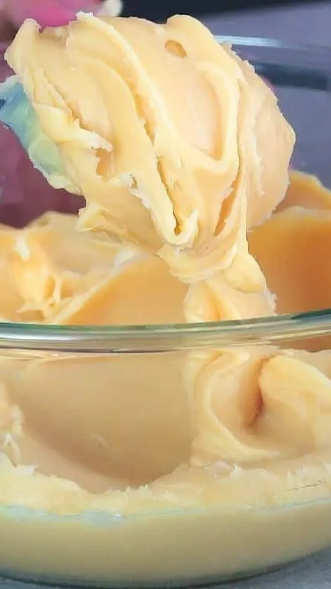 Creme belga para rechear bolos e tortas cremoso e fácil de preparar em casa