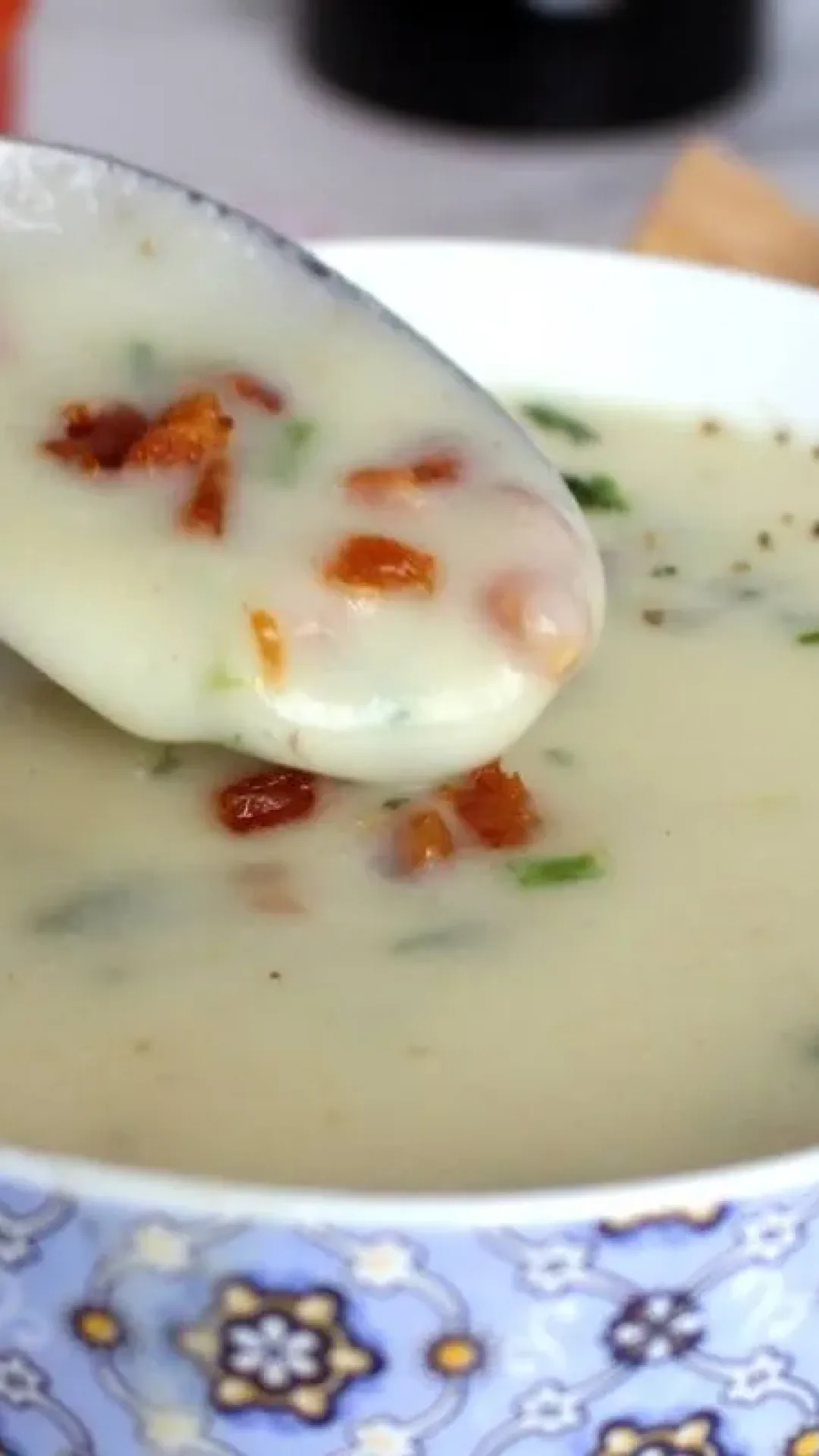 Creme de batata com bacon: super saboroso e ótimo para o jantar de dia das mães