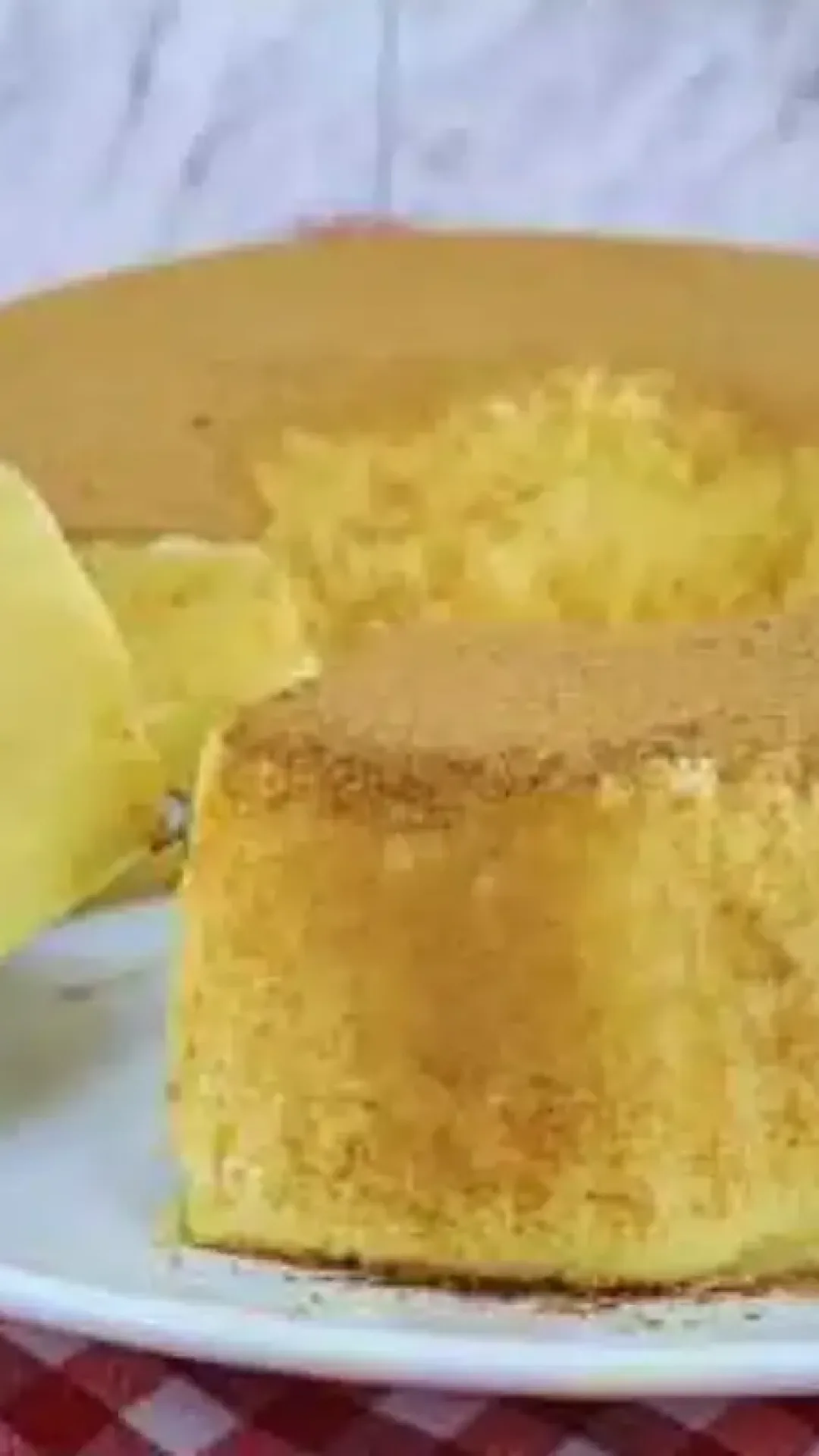 Curau de corte feito com milho de latinha super cremoso para servir como sobremesa na sua ceia de Natal