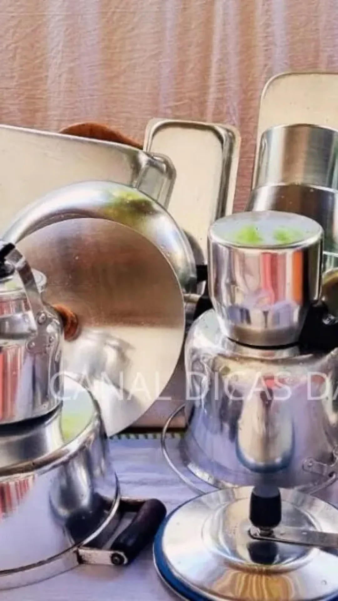 Detergente caseiro turbinado que pode fazer muitas funções na limpeza da sua cozinha