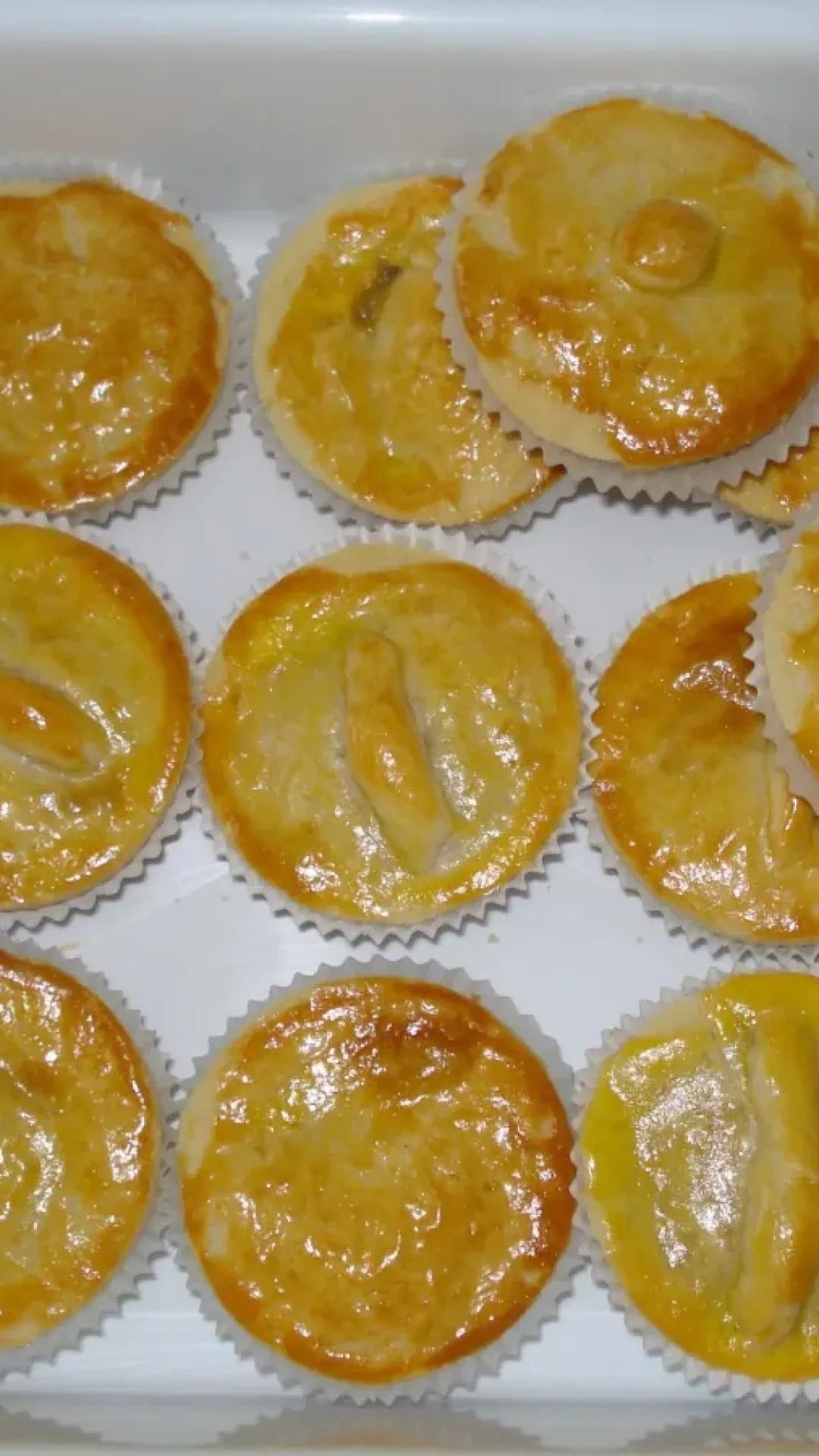 Empadinha de 2 ingredientes fácil que até criança consegue fazer
