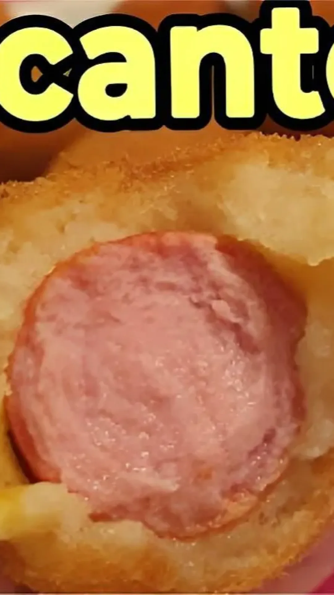 Enroladinho de salsicha frito fácil e delicioso para servir no lanche ou na festinha
